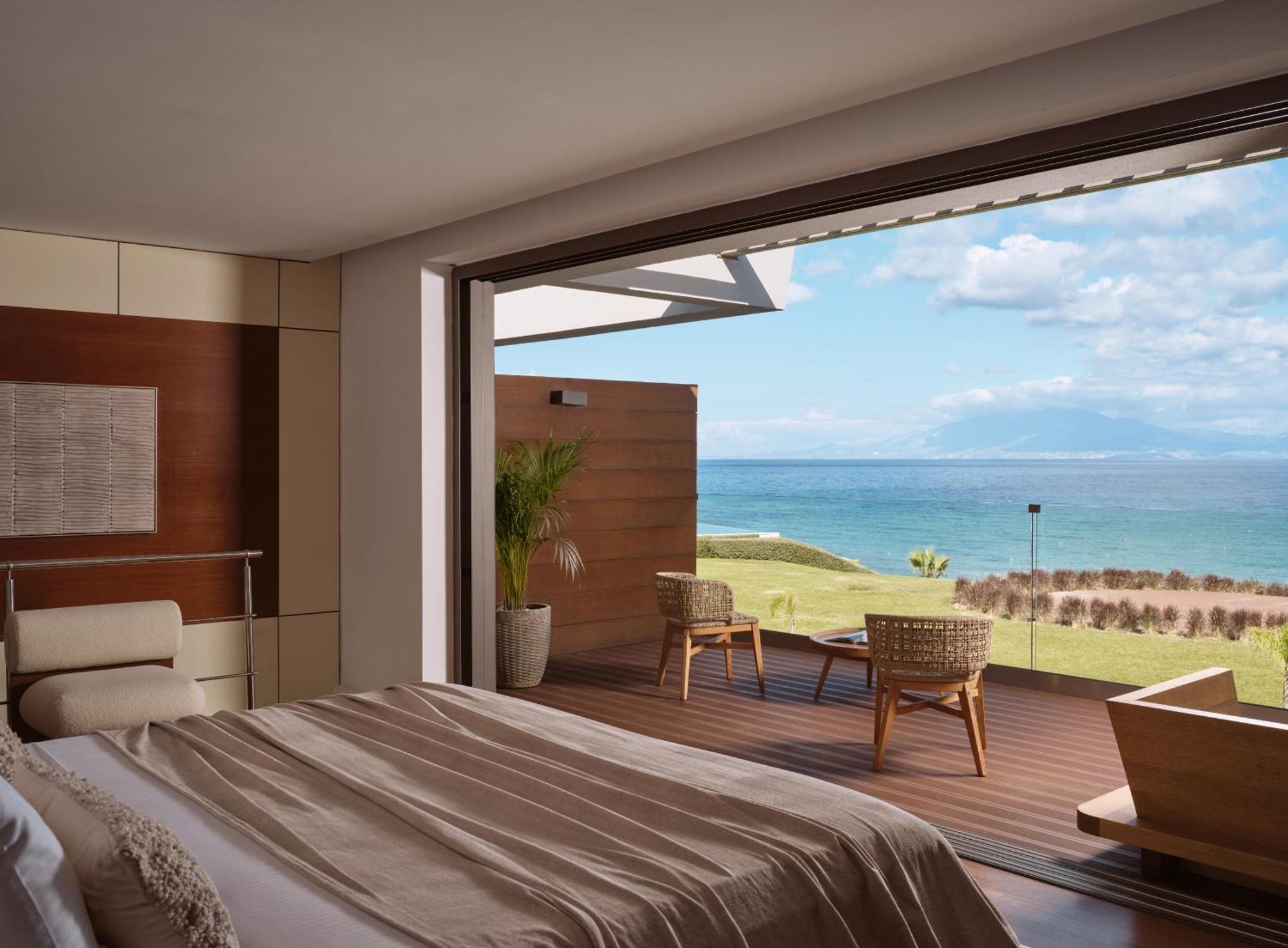 The Royal Grand Suite Sea View private pool