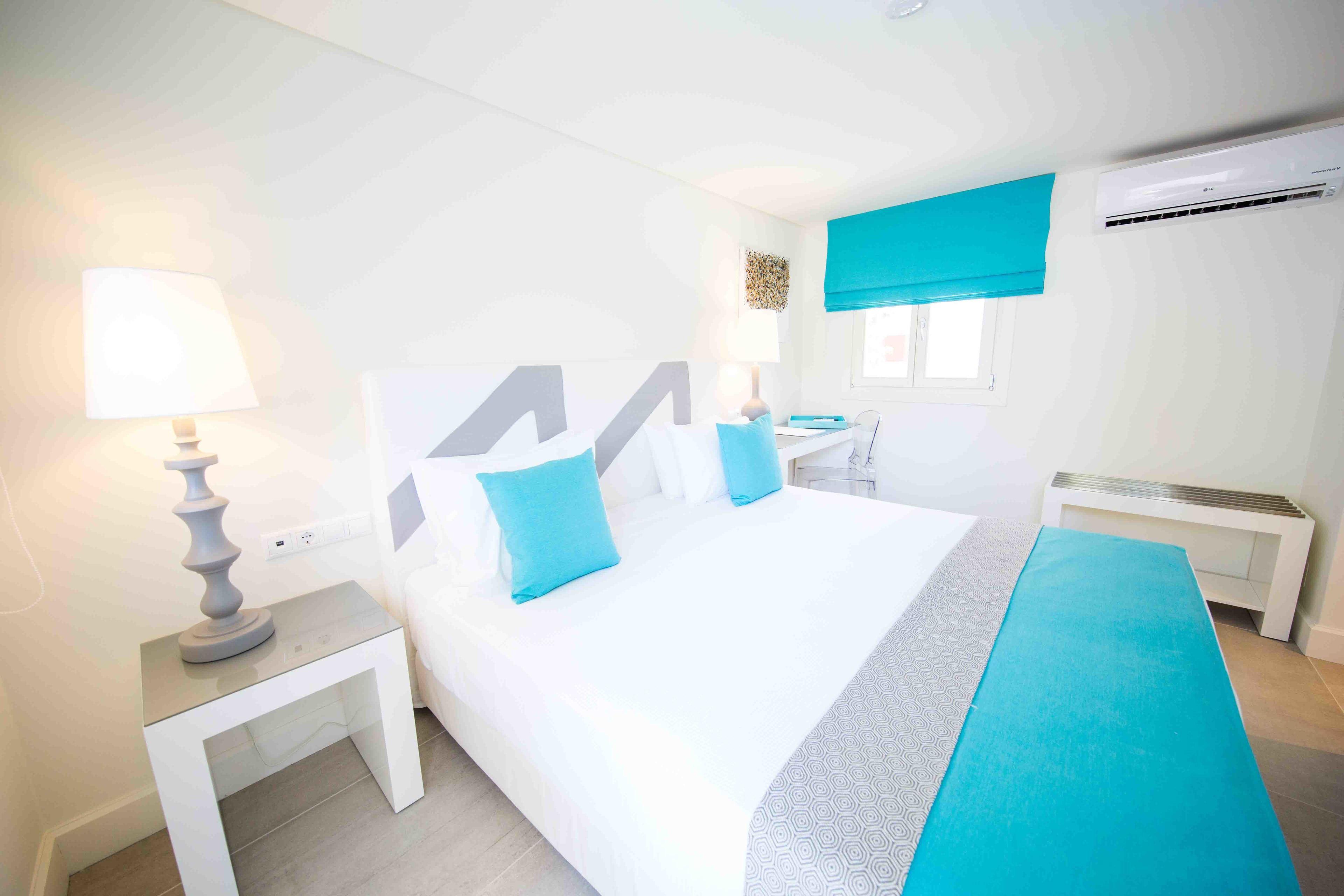 Superior Double or Twin Room Garden View
