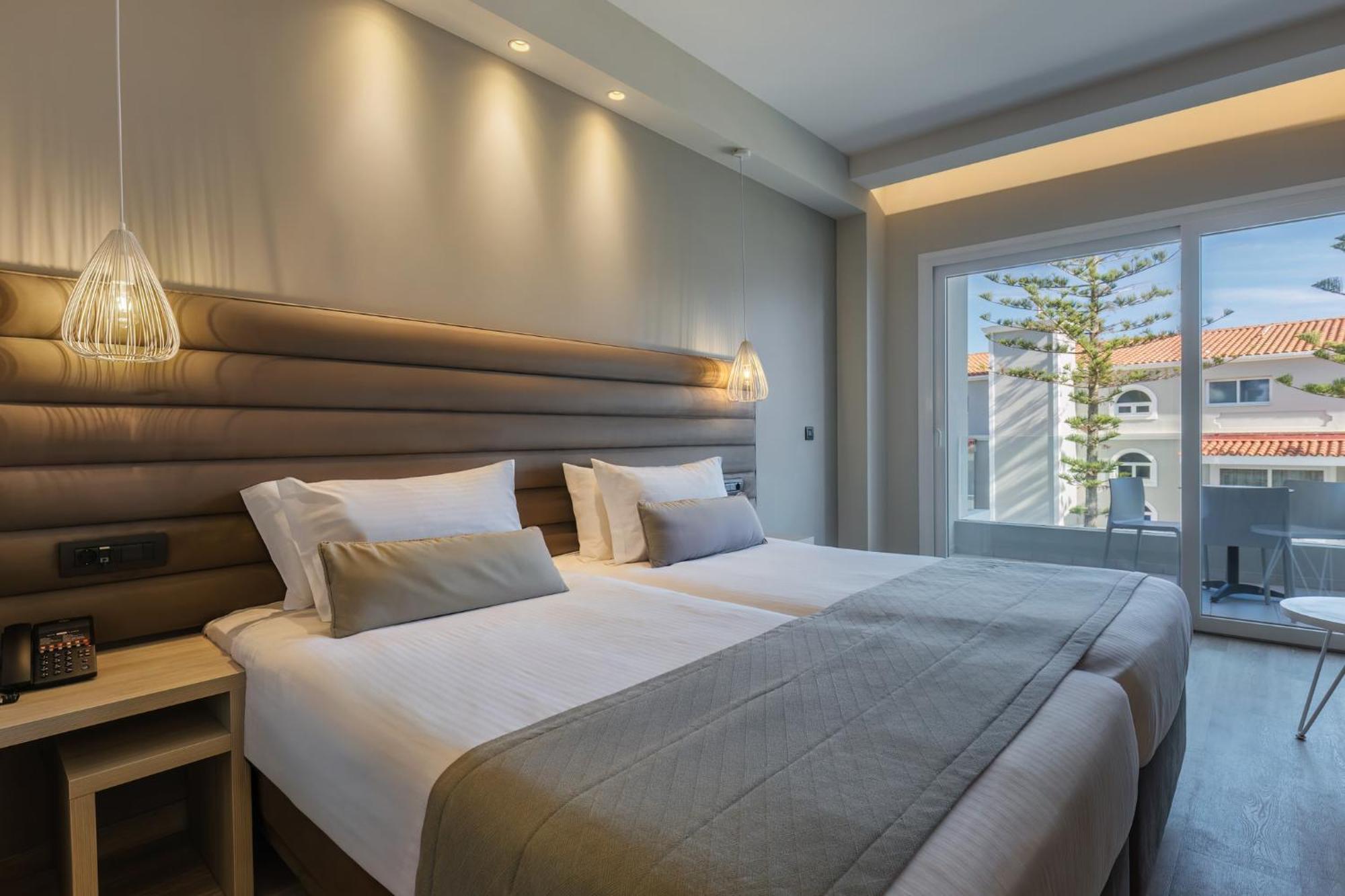 Premium Room Inland View