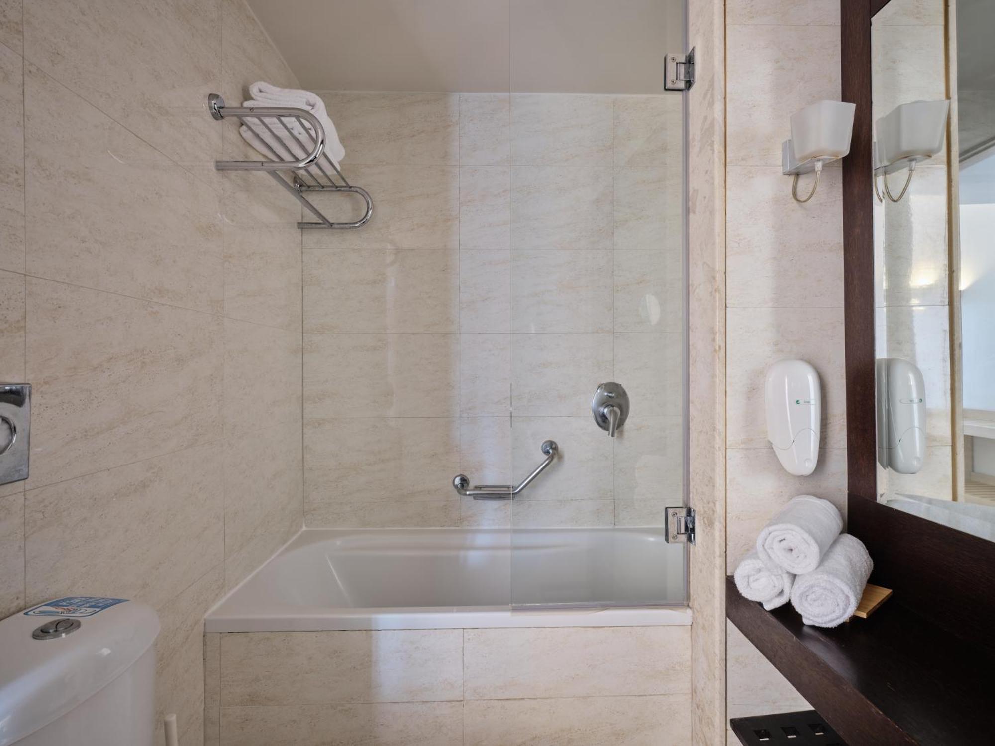 Maisonette Two Bedroom Pool View