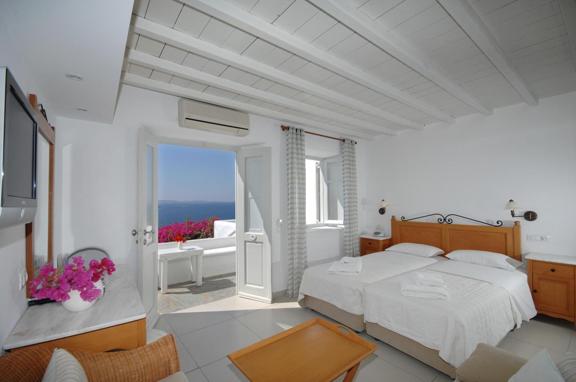 Superior Family Room Sea View