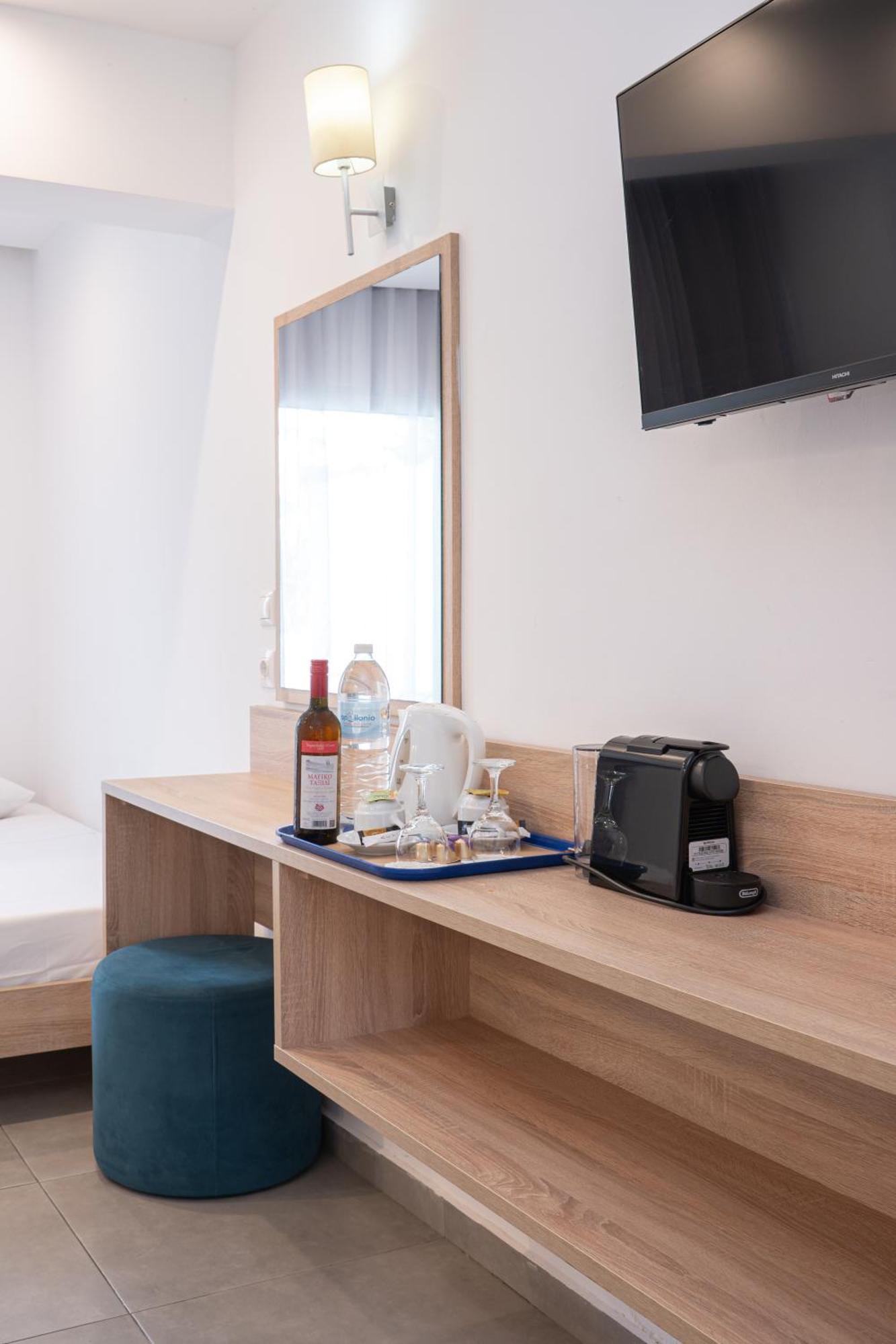 Junior Suite Sharing Pool