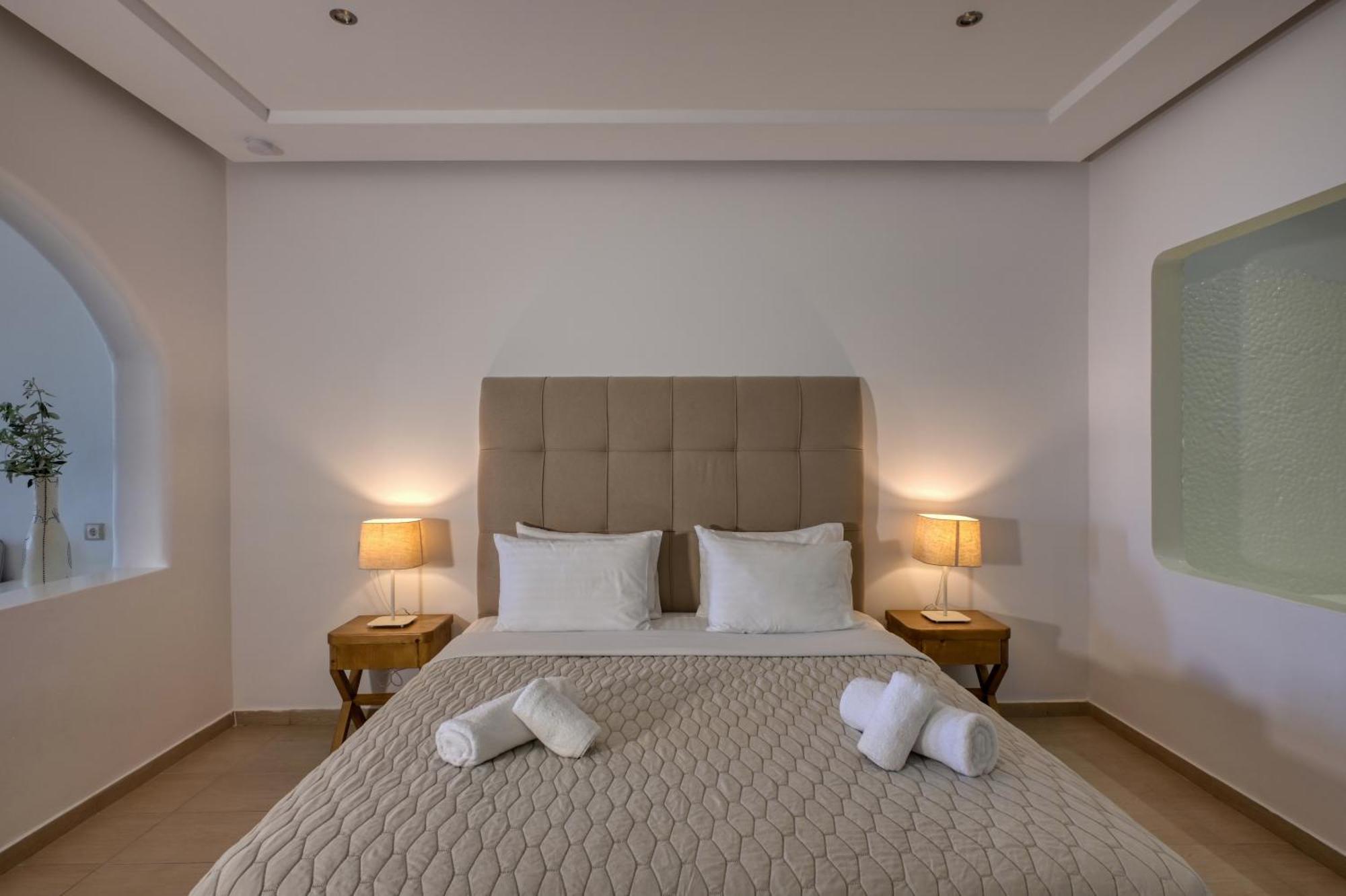 Jacuzzi Premium Suite Indoor Jacuzzi