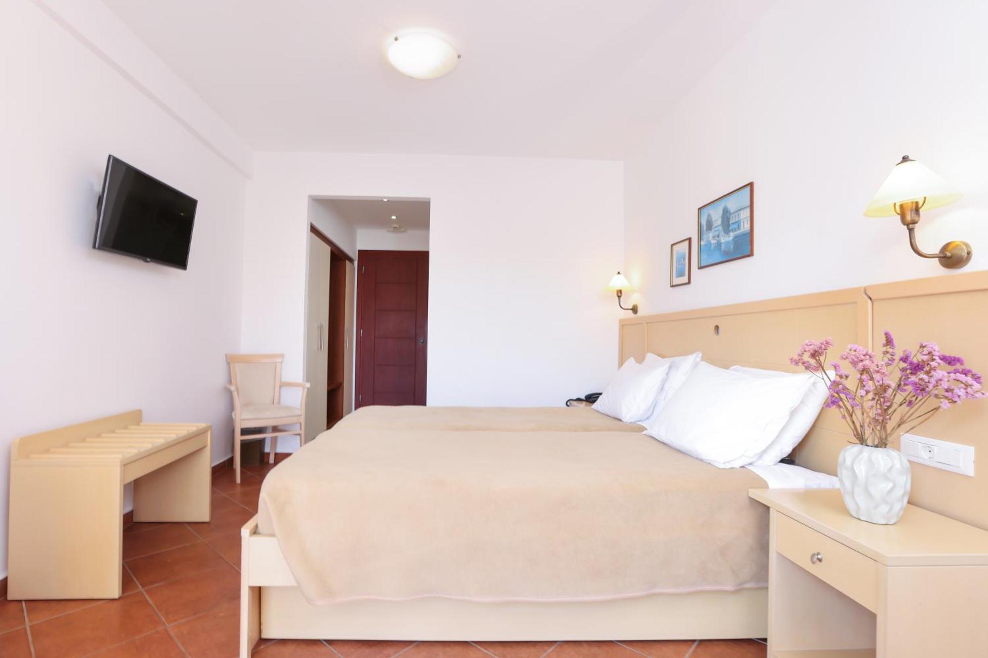 Double or Twin Room Balcony