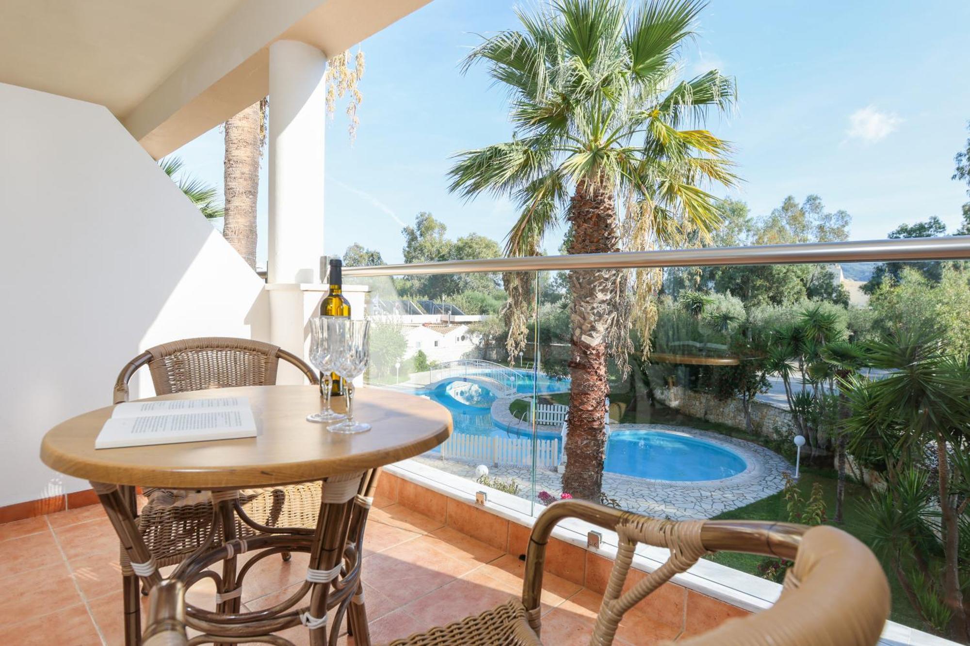 Double or Twin Room Balcony