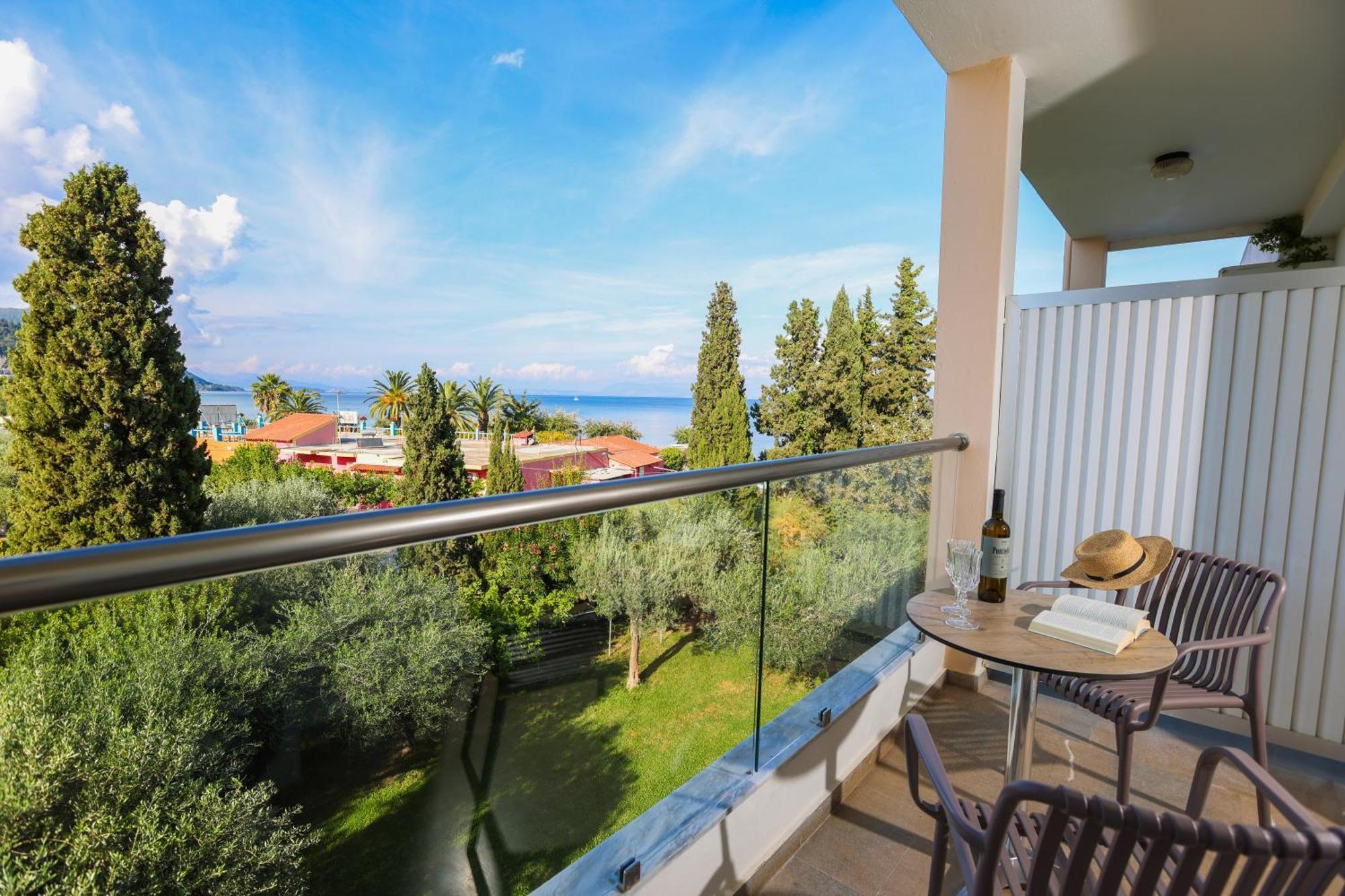 Double or Twin Room Balcony