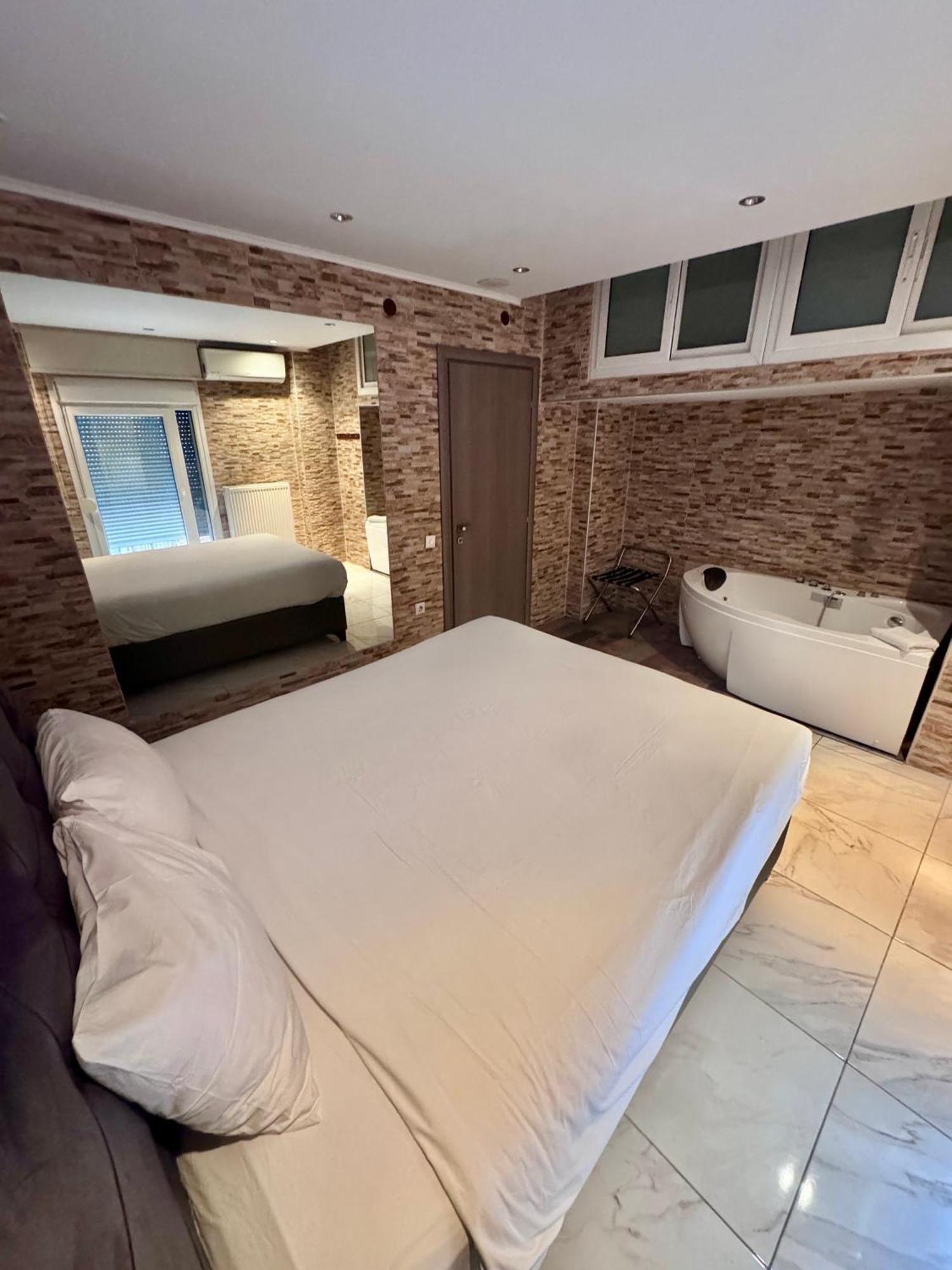 Suite Hot Tub