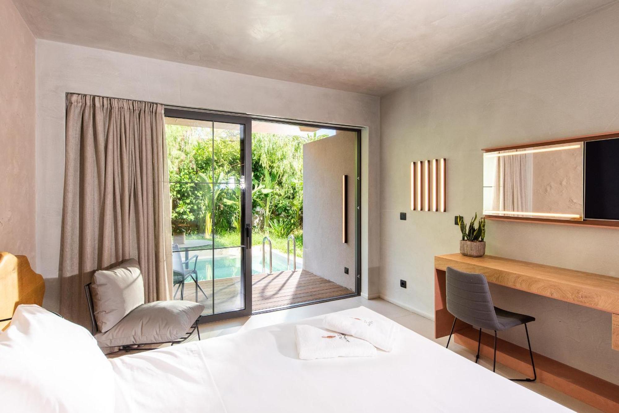 Indulge Room Private Pool