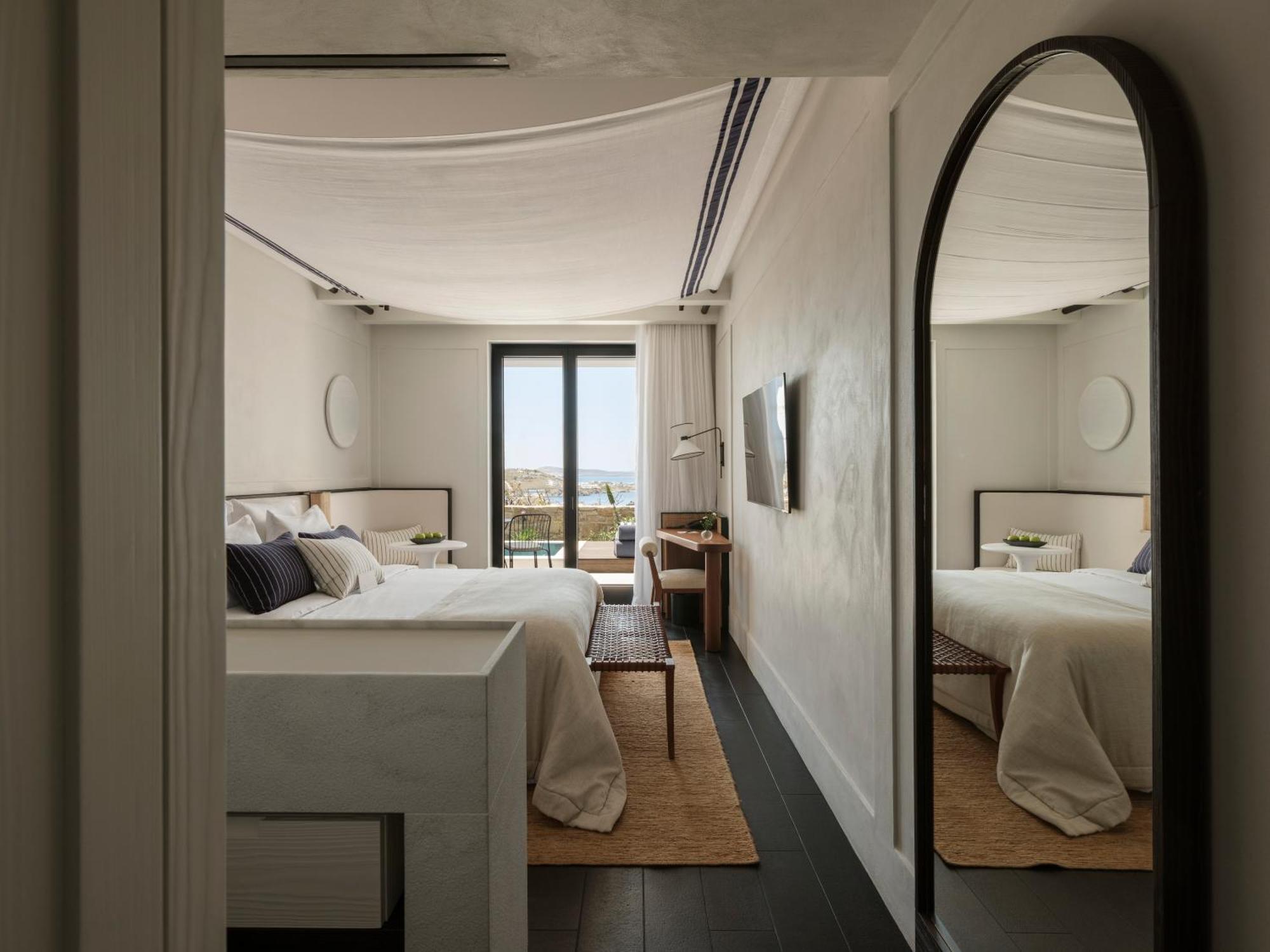 Deluxe Room Panoramic View