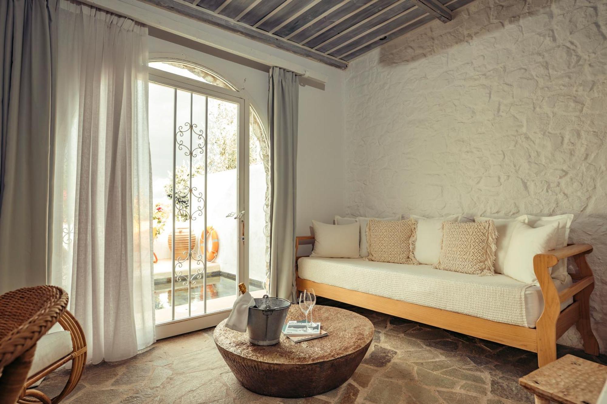 Mediterranean Suite Private Pool