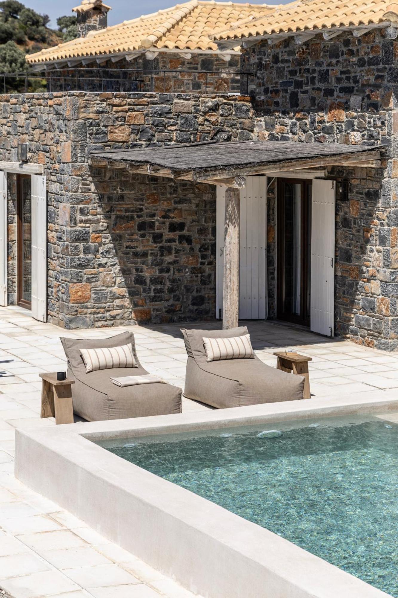 Two Bedroom Villa Shared Pool