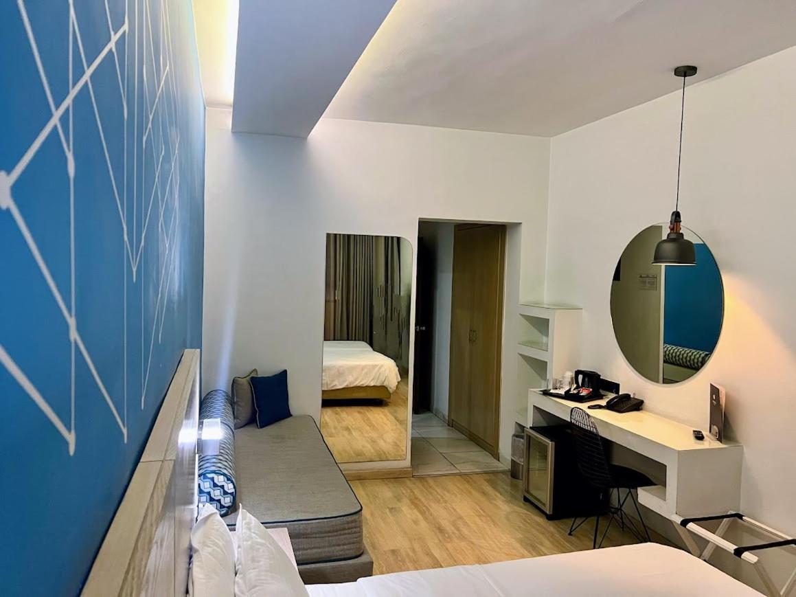 Superior Double Room Cloud 6