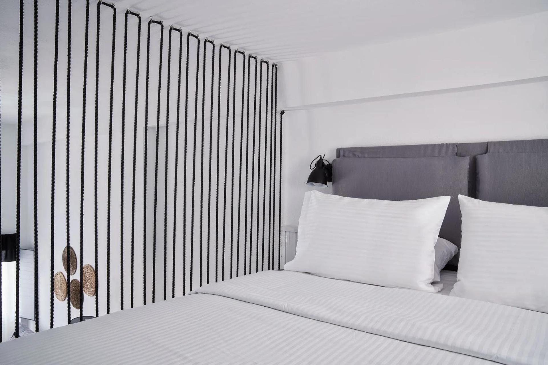 Superior Room with Caldera View (Accessible Room)