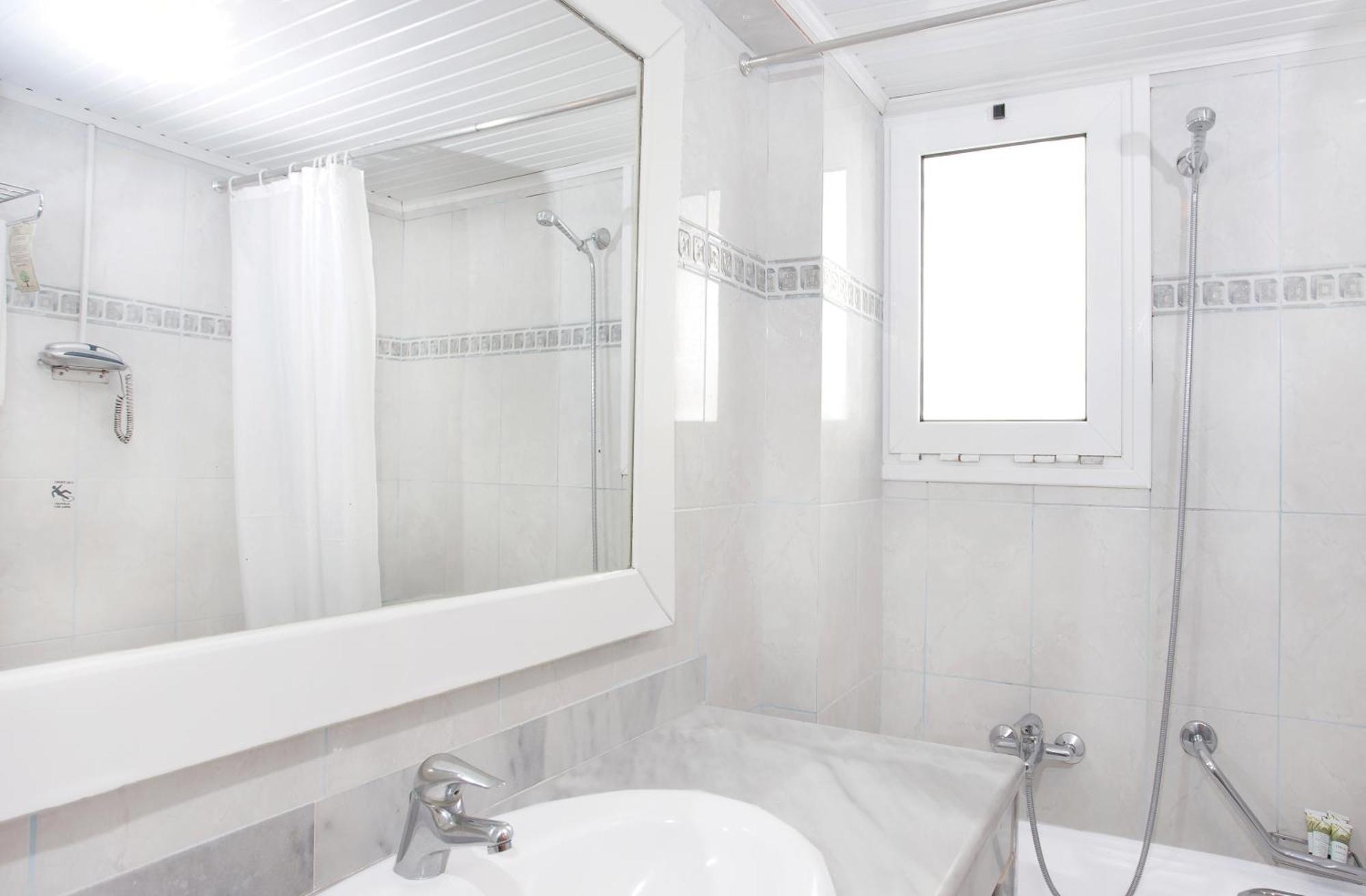 Twin Room Sea View