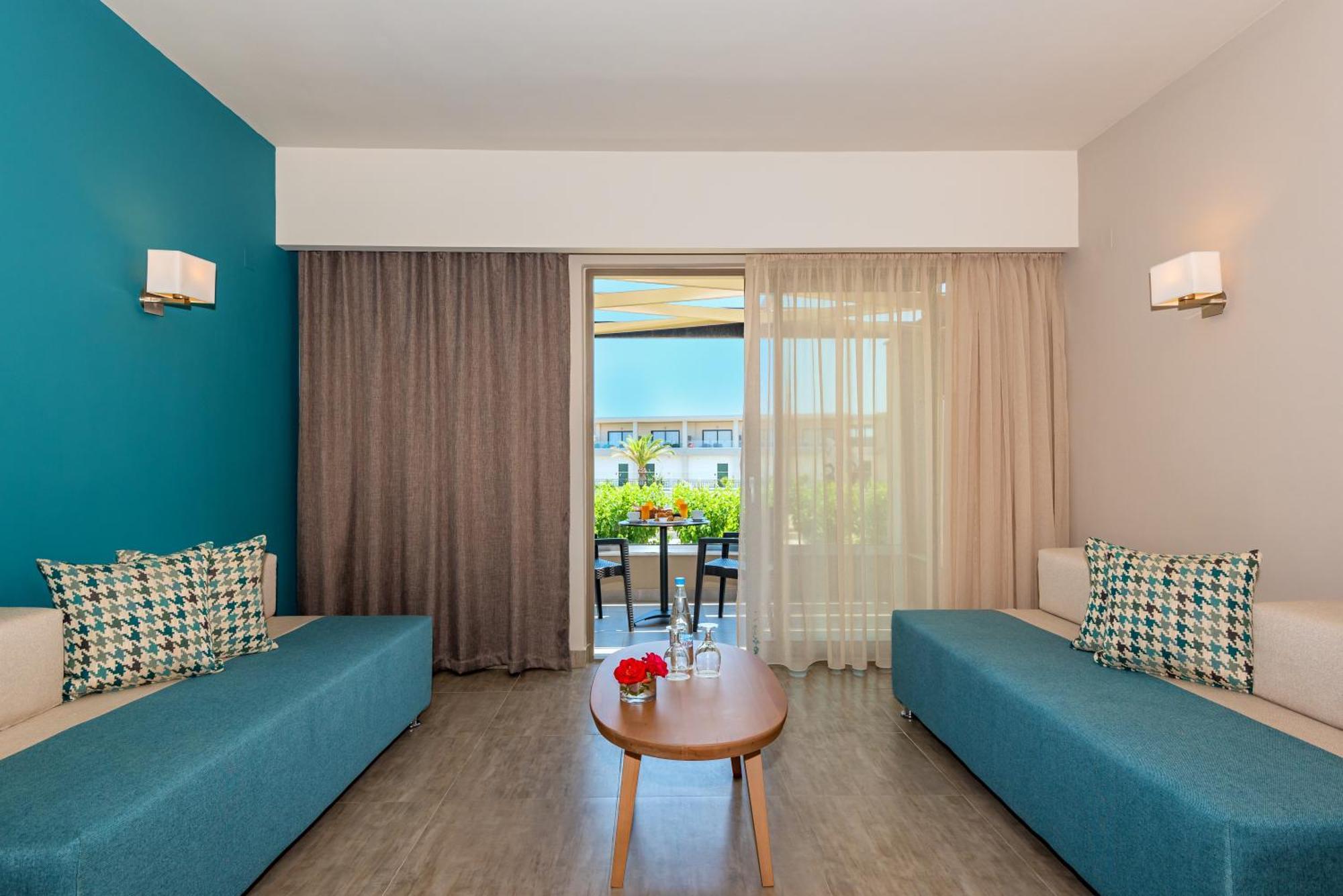 Junior Suite Private Pool