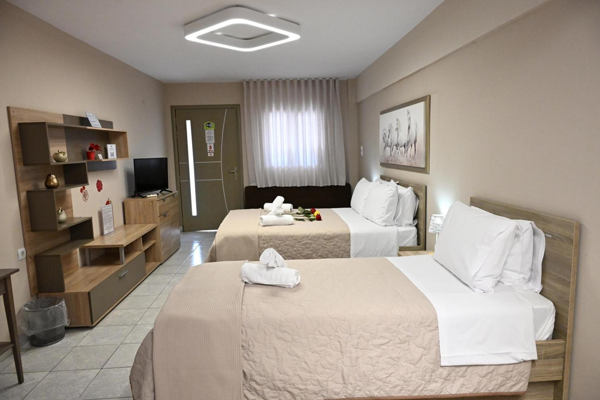 Economy Triple Room
