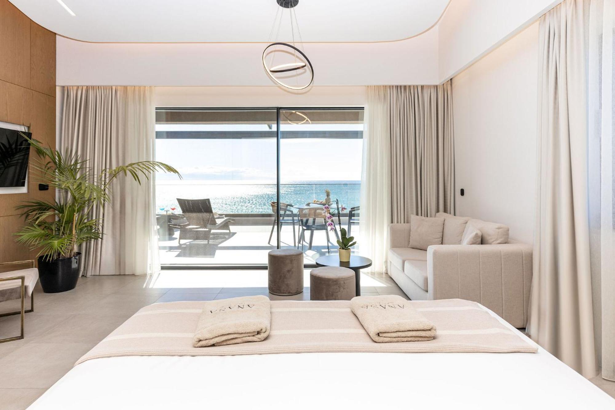 Suite Sea View