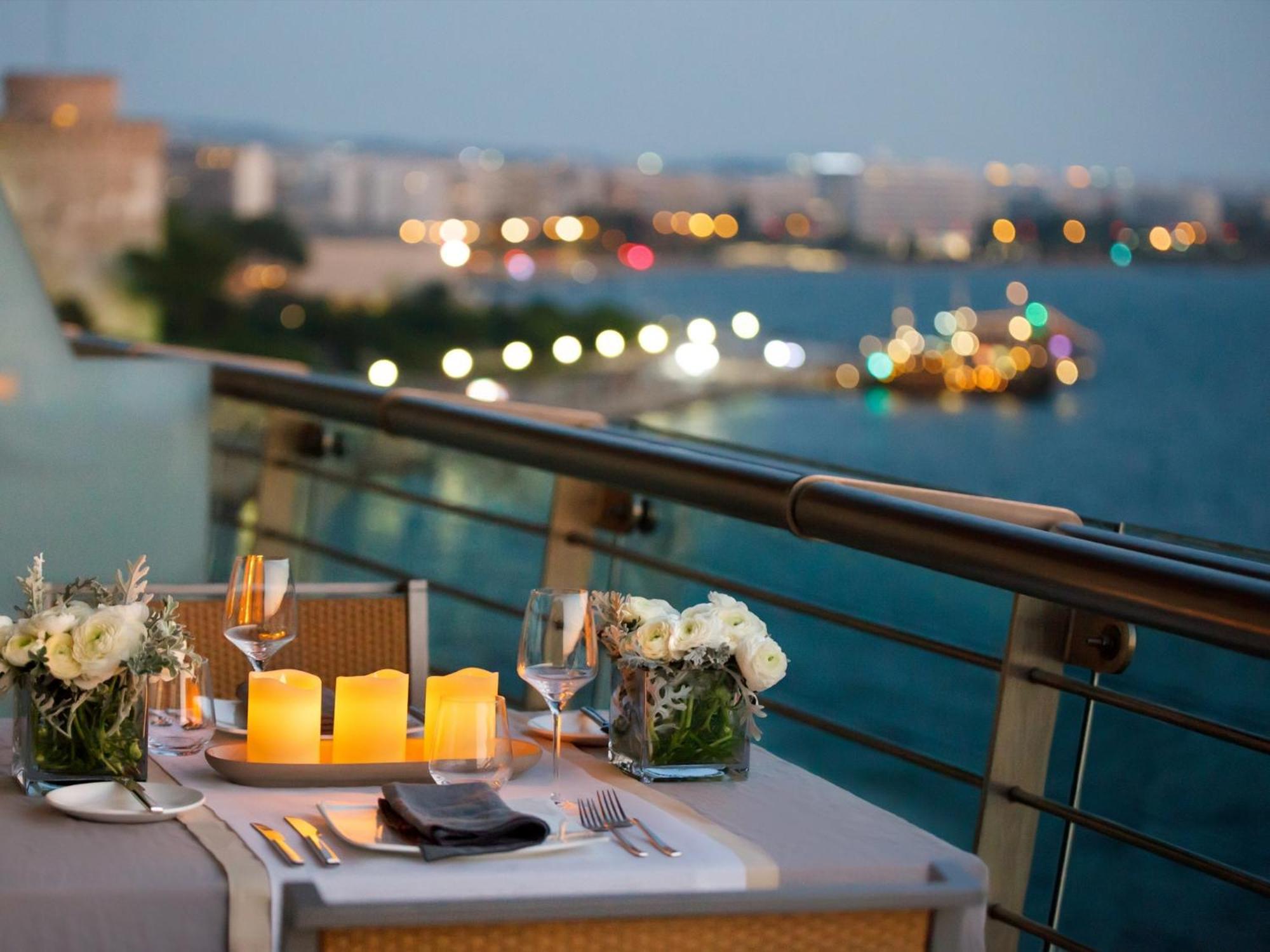 Junior Suite Side Sea View