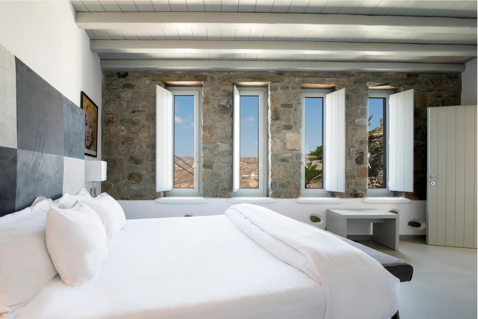 Grand Deluxe Three bedroom Villa With Private Pool Sea View