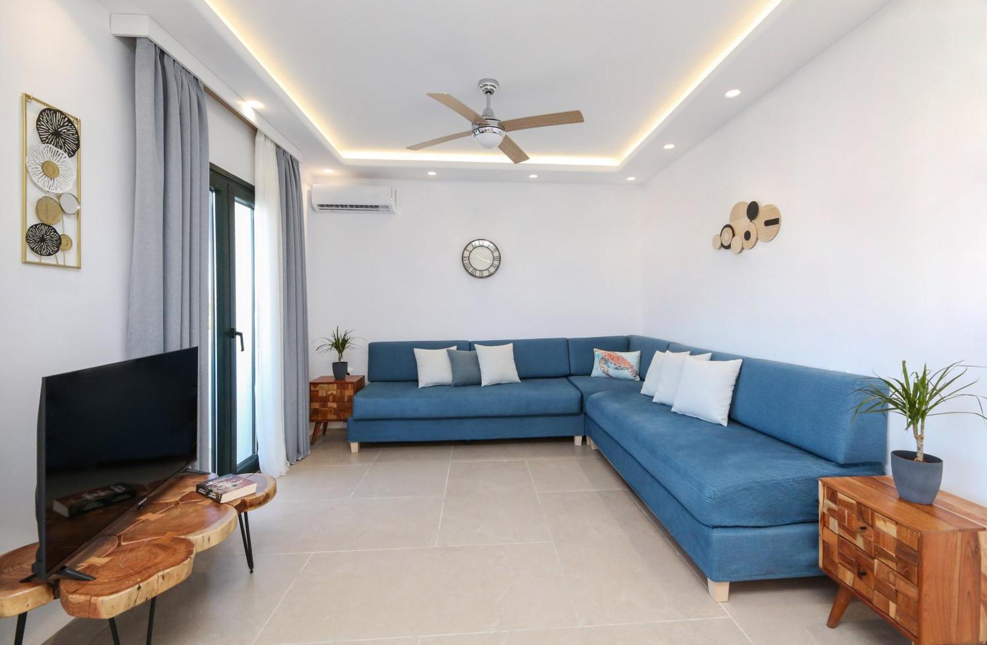 One-Bedroom Villa