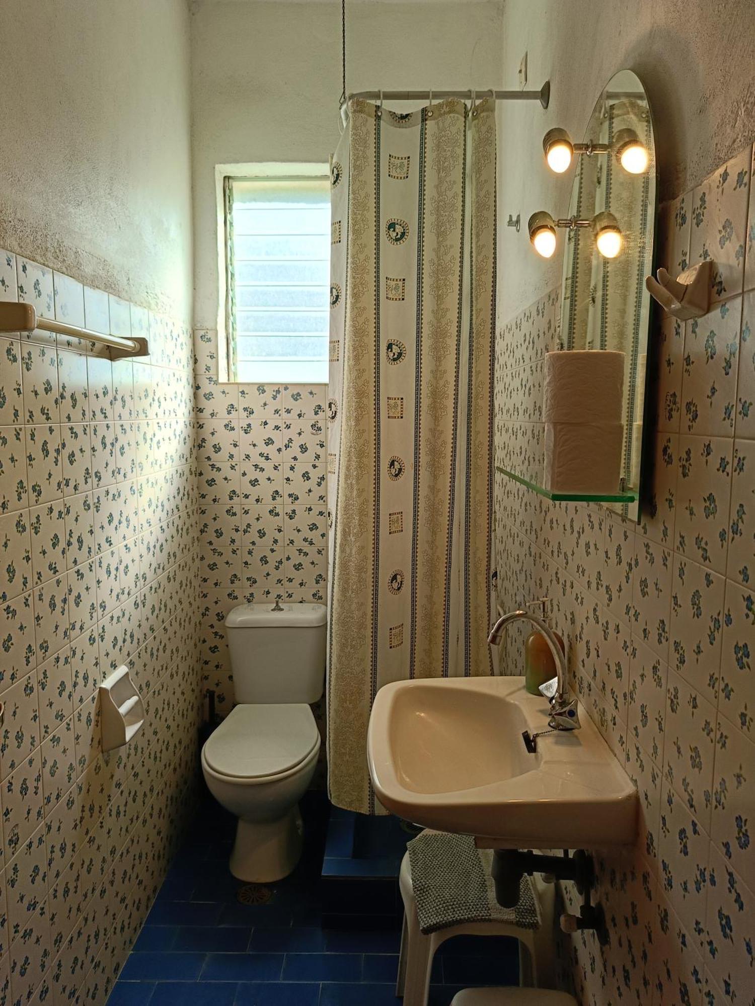 Economy One-Bedroom Apartment