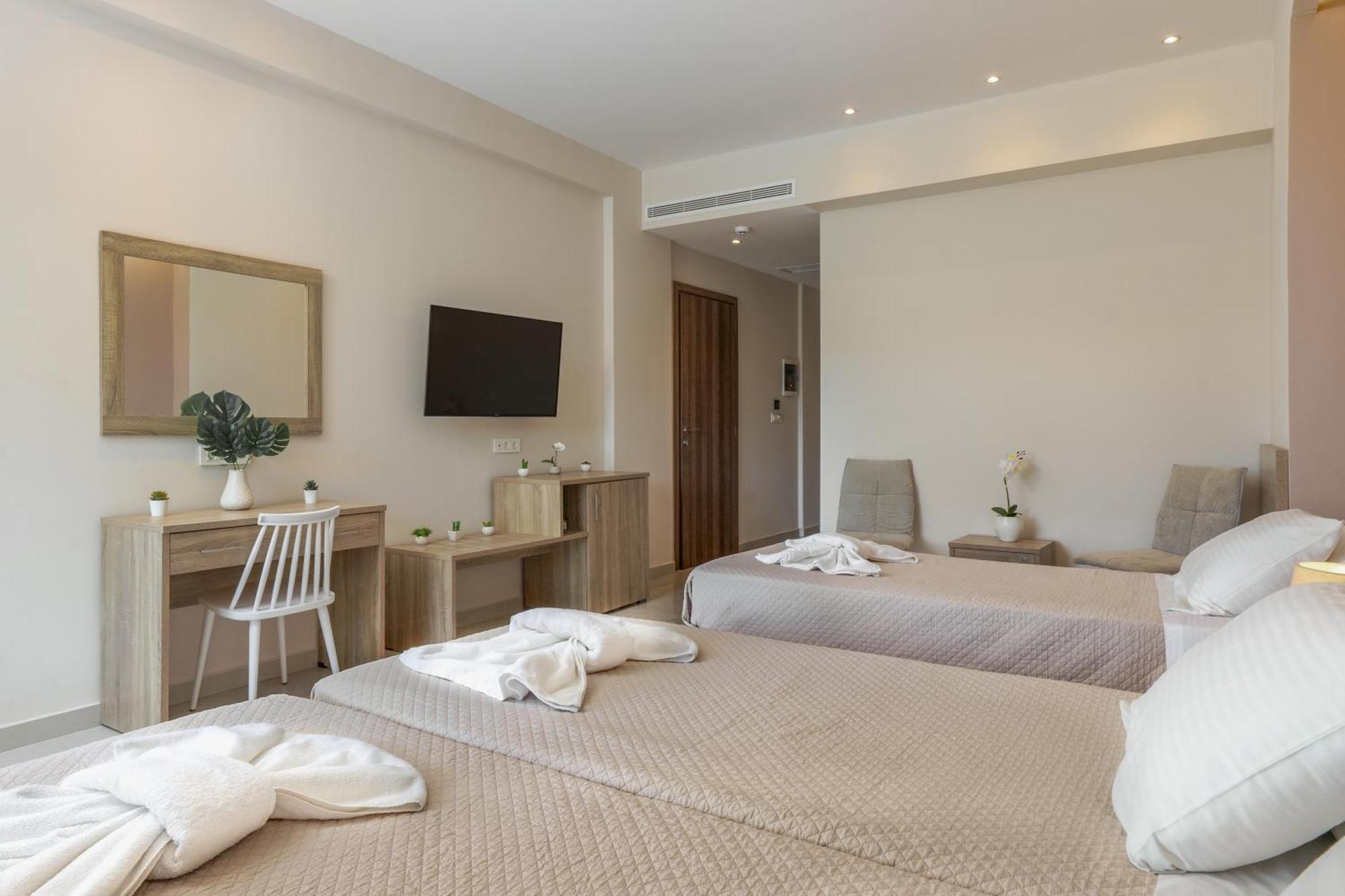 Junior Suite Private Pool
