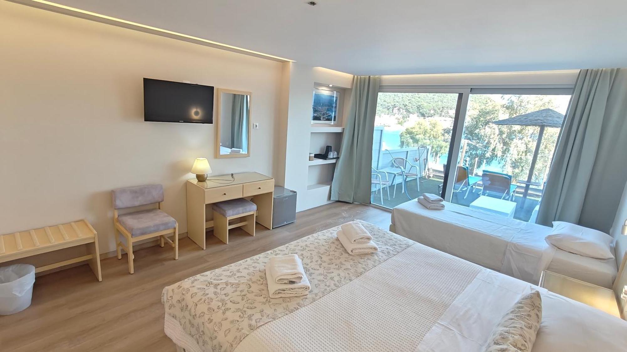 Sea View Double or Twin Room Private Garden