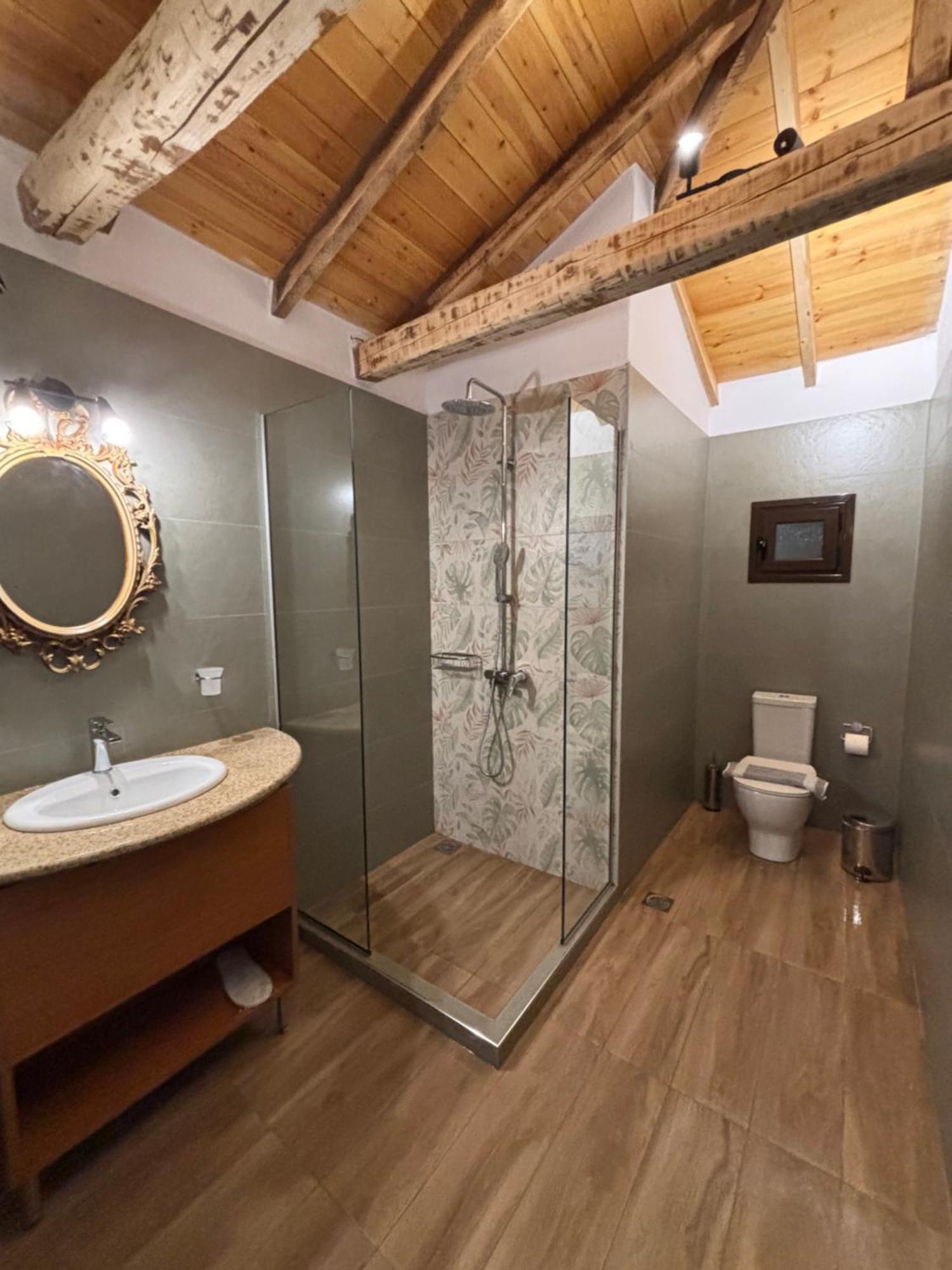 Deluxe Double Room Extra Bed