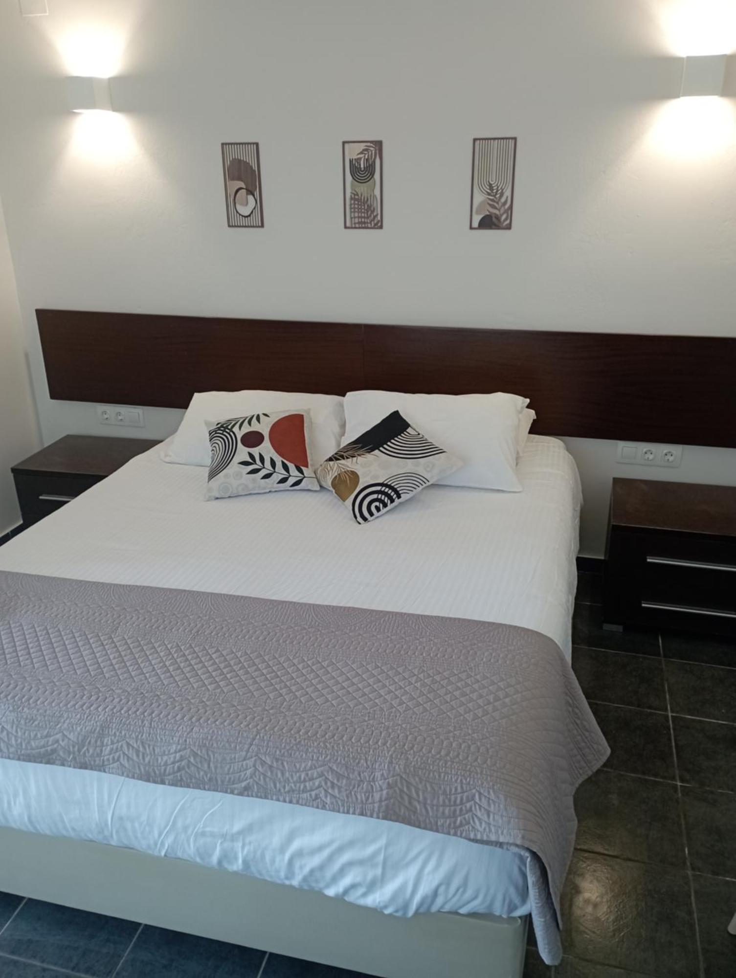 Double or Twin Room Partial Sea View