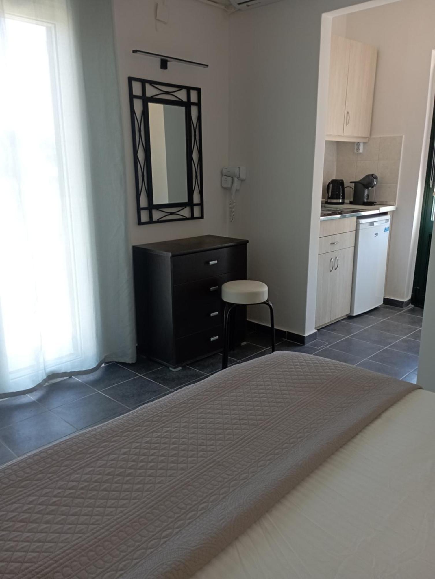 Double or Twin Room Partial Sea View