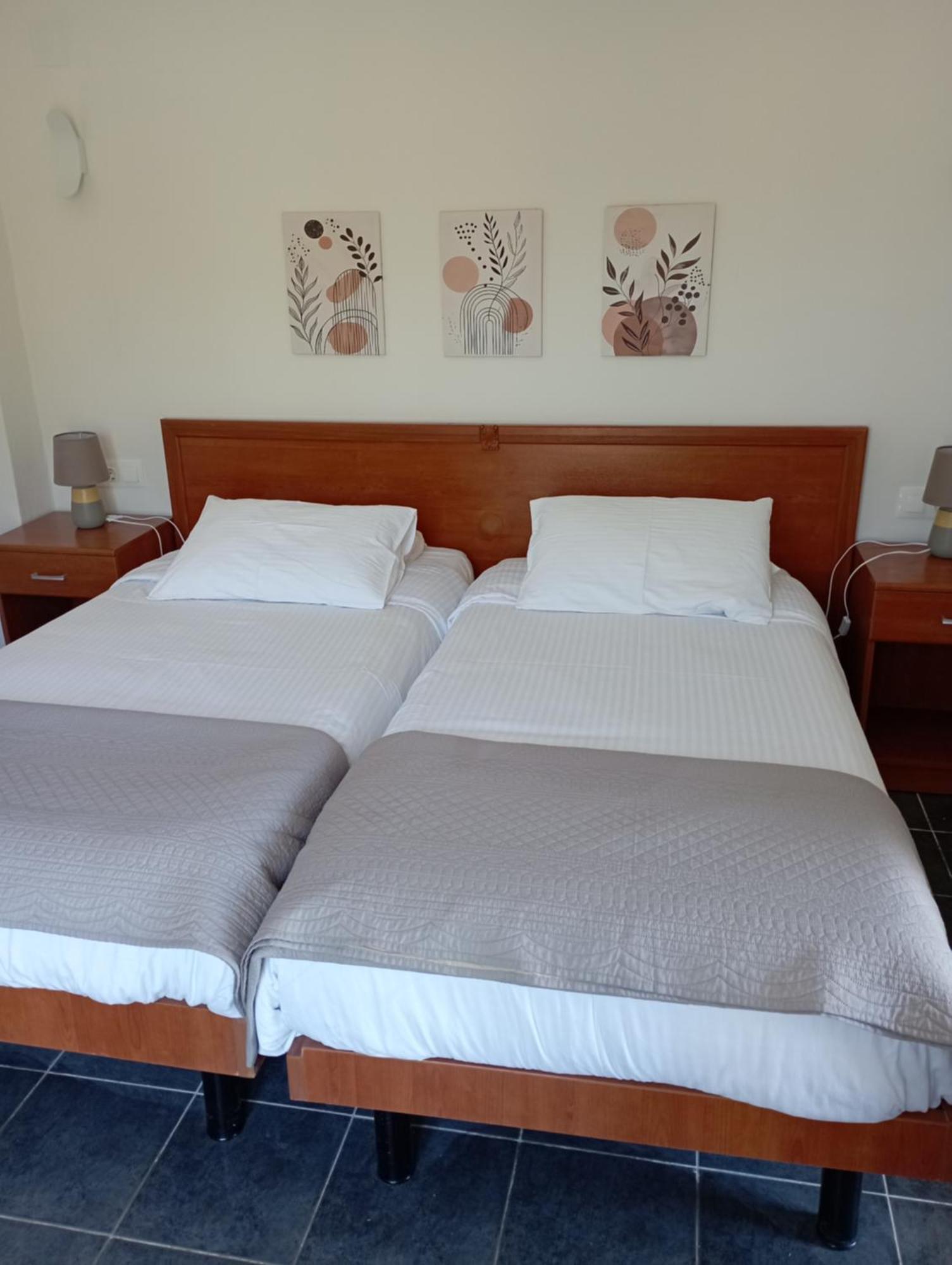 Double or Twin Room Partial Sea View