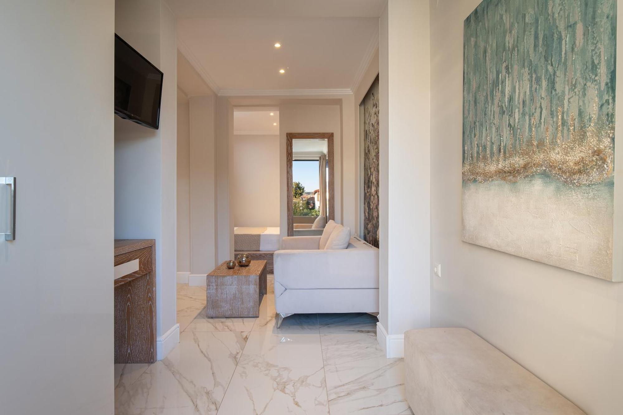 Standard Apartment