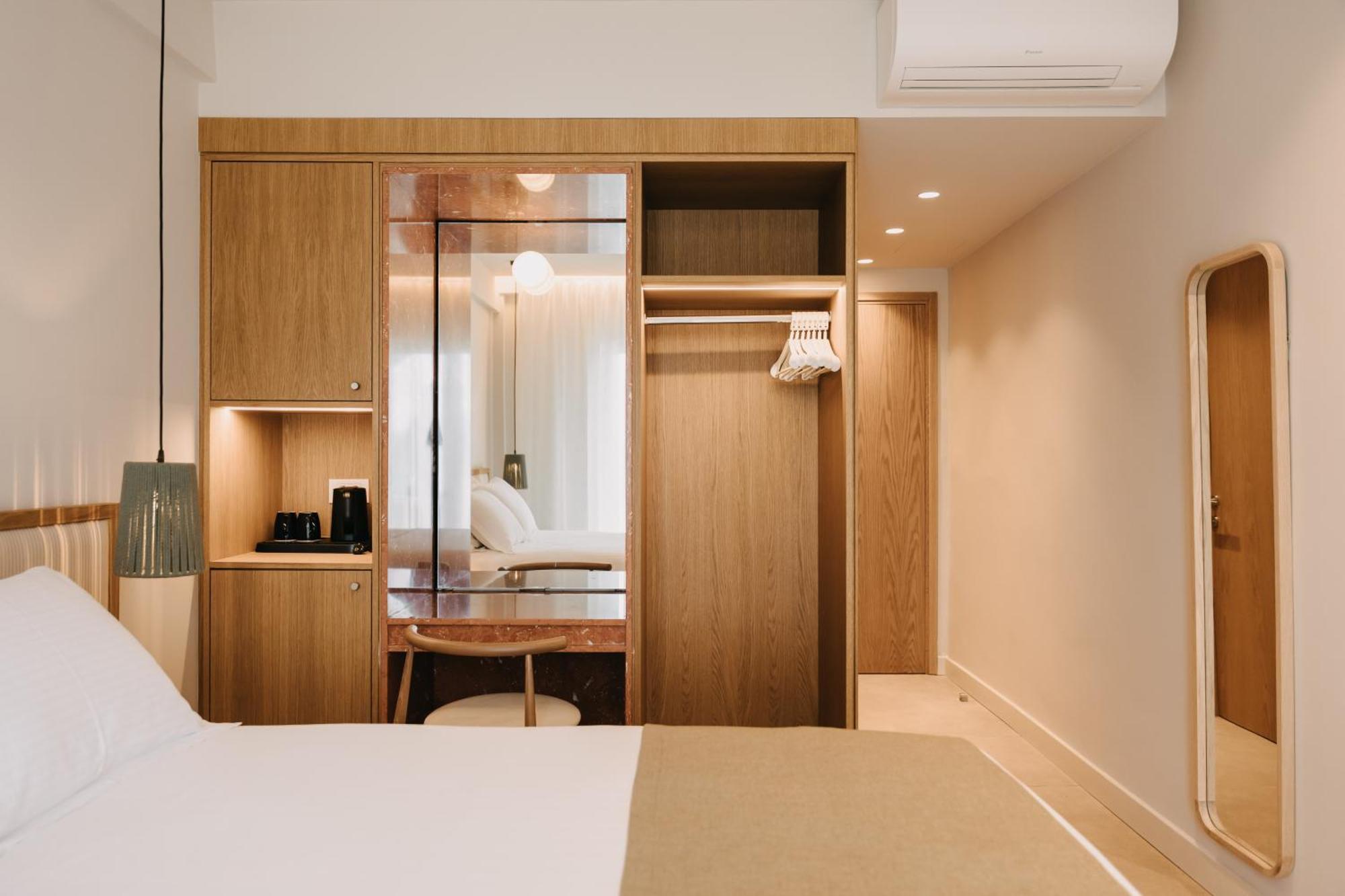 Apollon Top Floor Standard Double or Twin Room