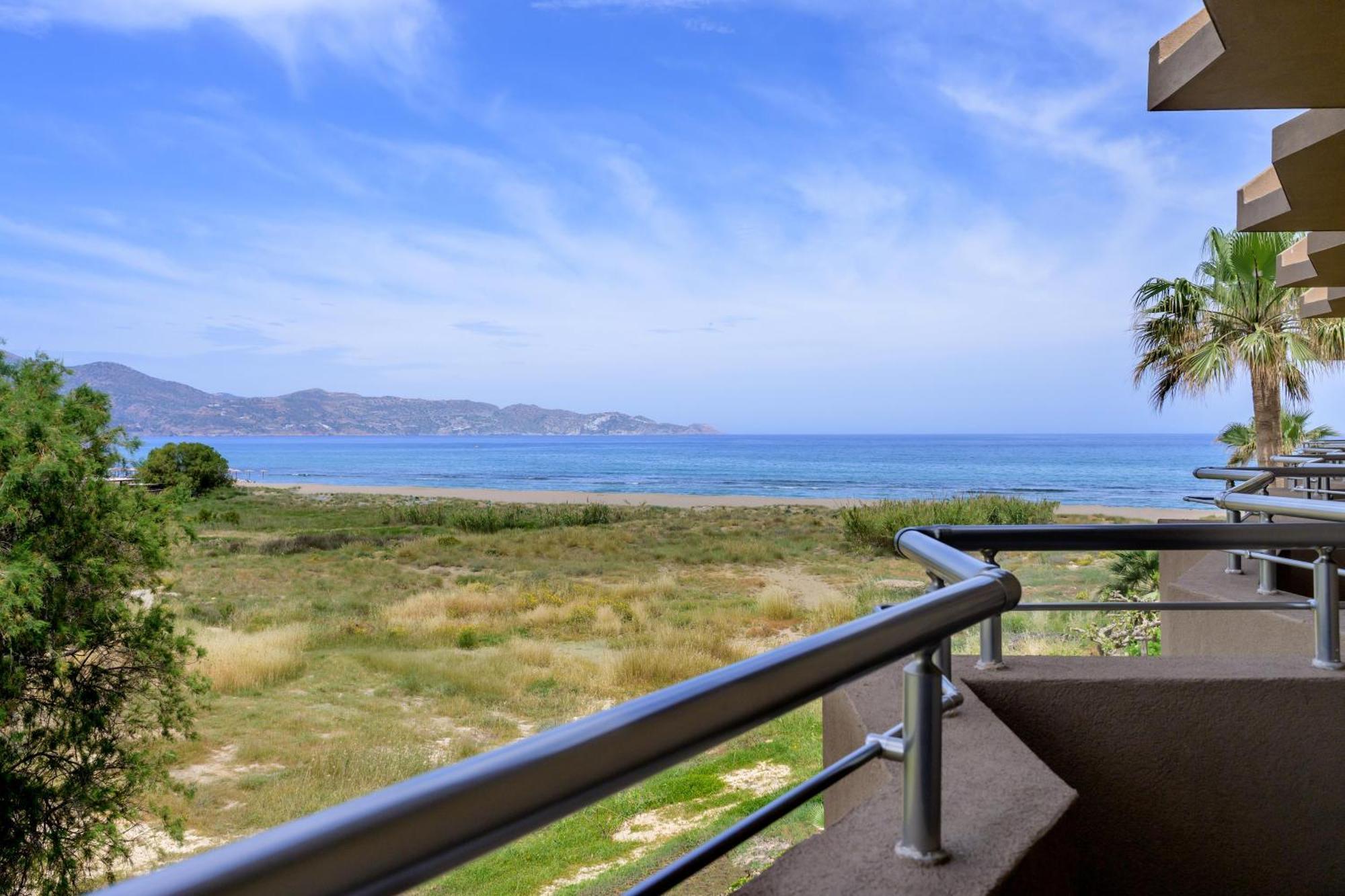 Premium Room Side Sea View