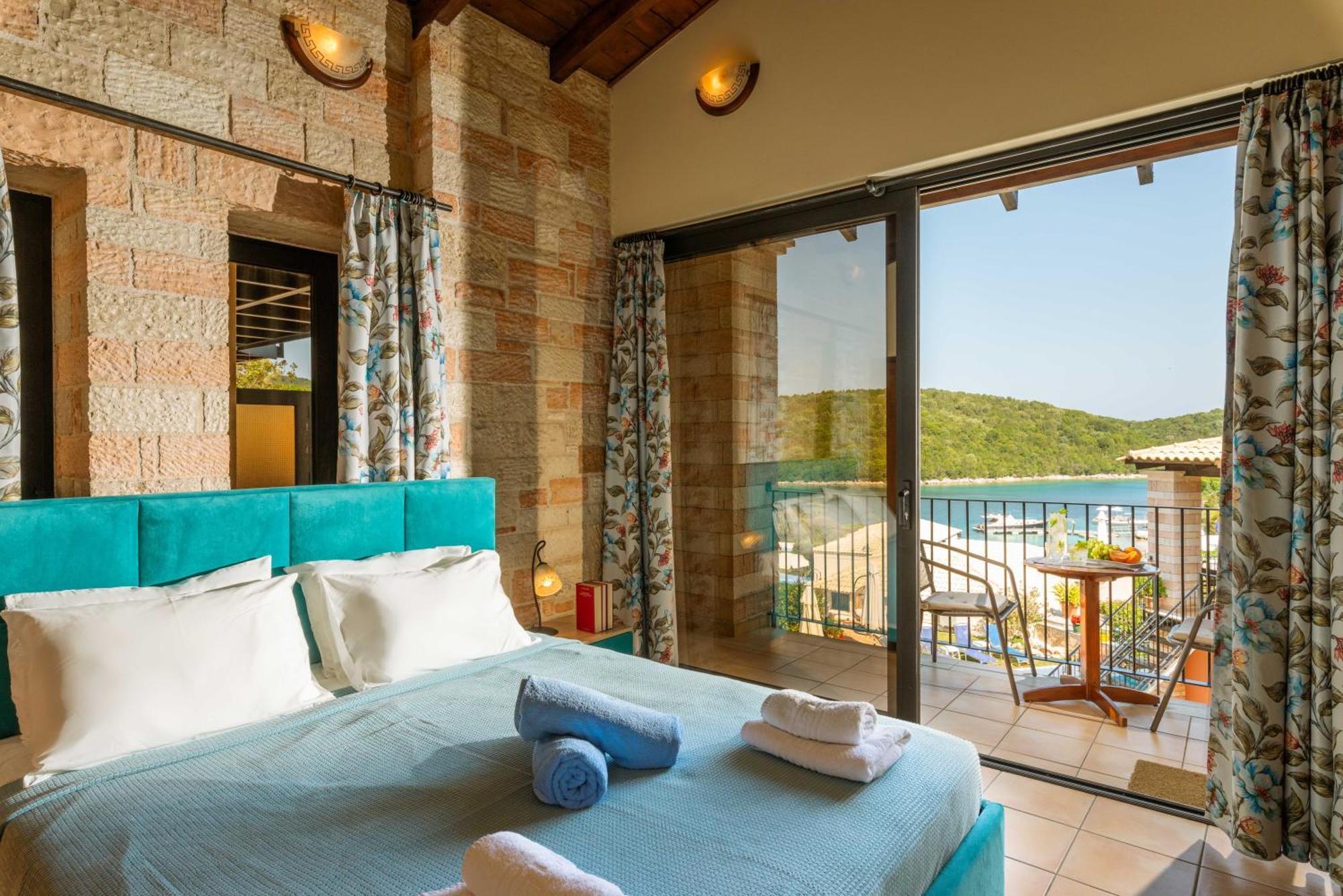 Standard Double or Twin Room Sea View