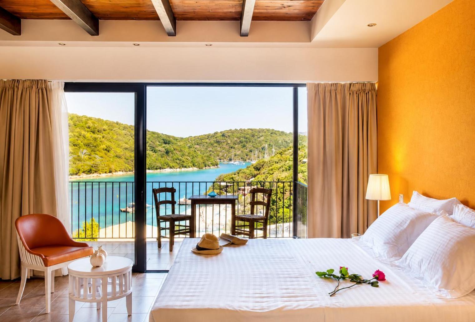 Deluxe Double or Twin Room Sea View