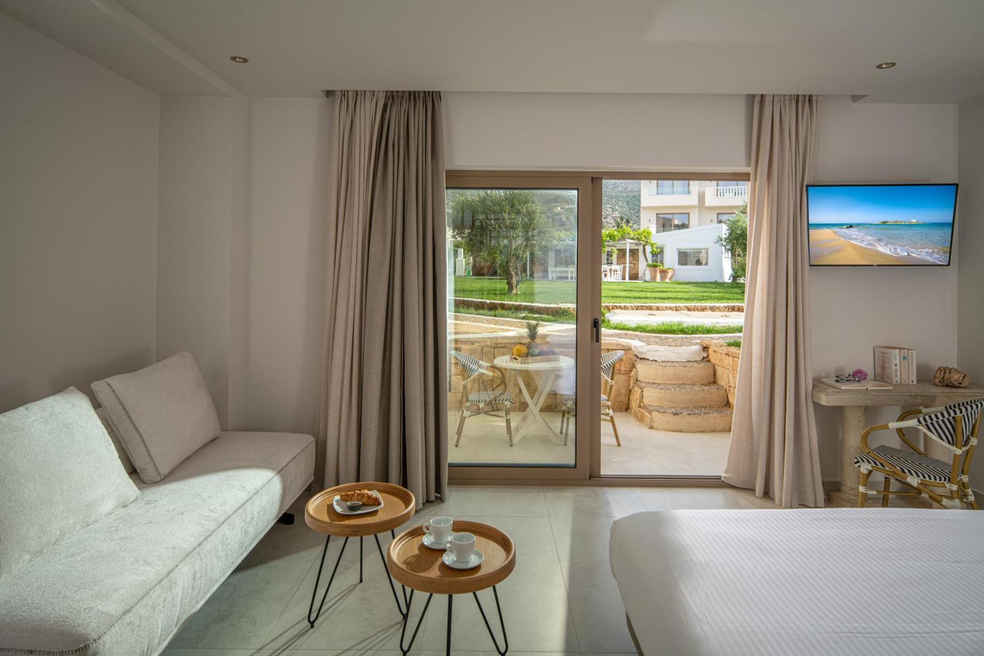 Elegant Suite Garden View Ground Floor