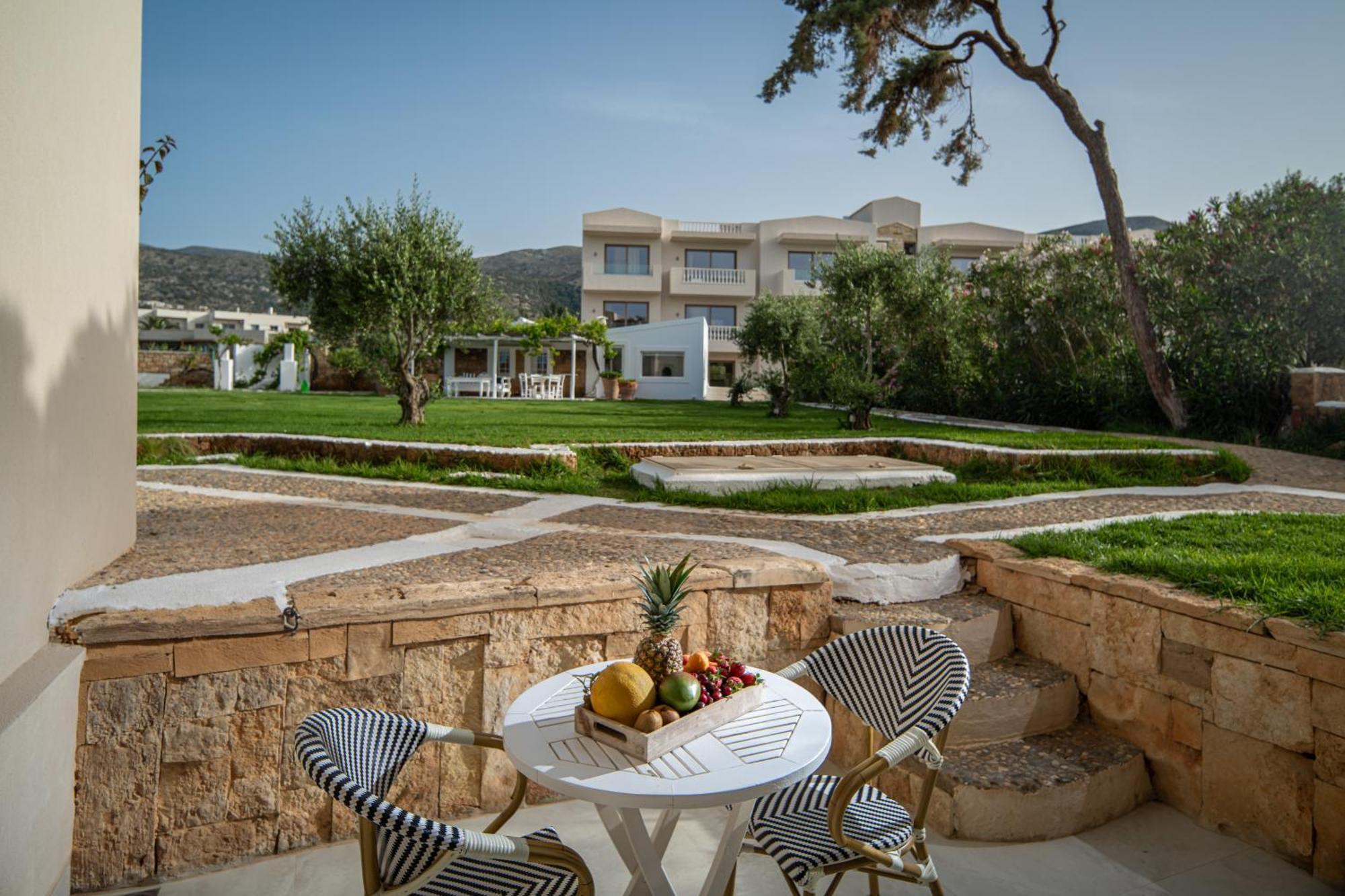 Elegant Suite Garden View Ground Floor