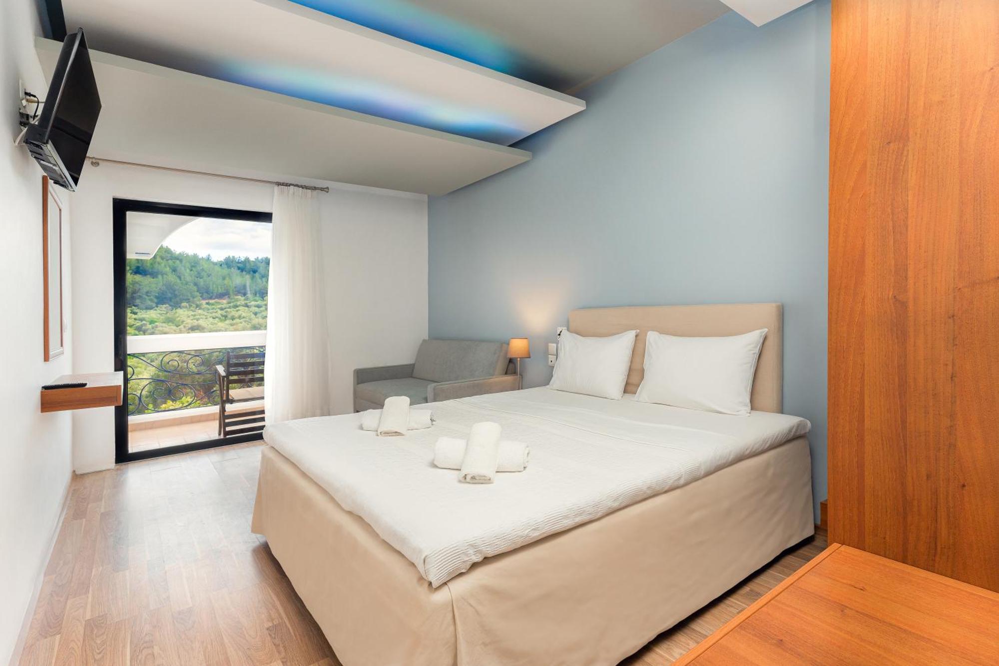 Double Room Garden View
