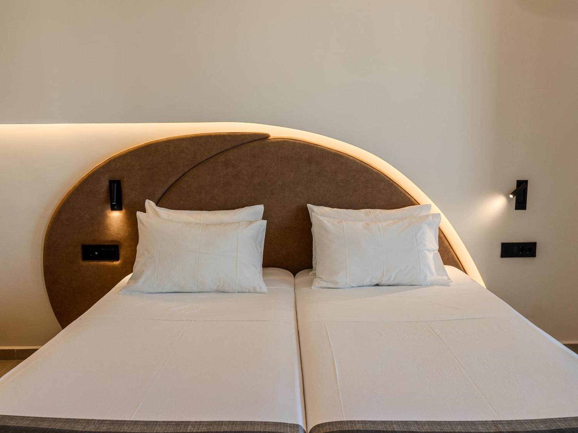 Premium Double Suite (up to 2 persons)