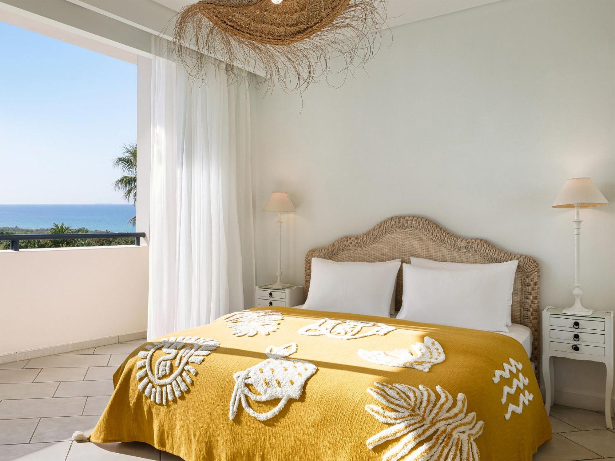 Casa Family Side Sea View