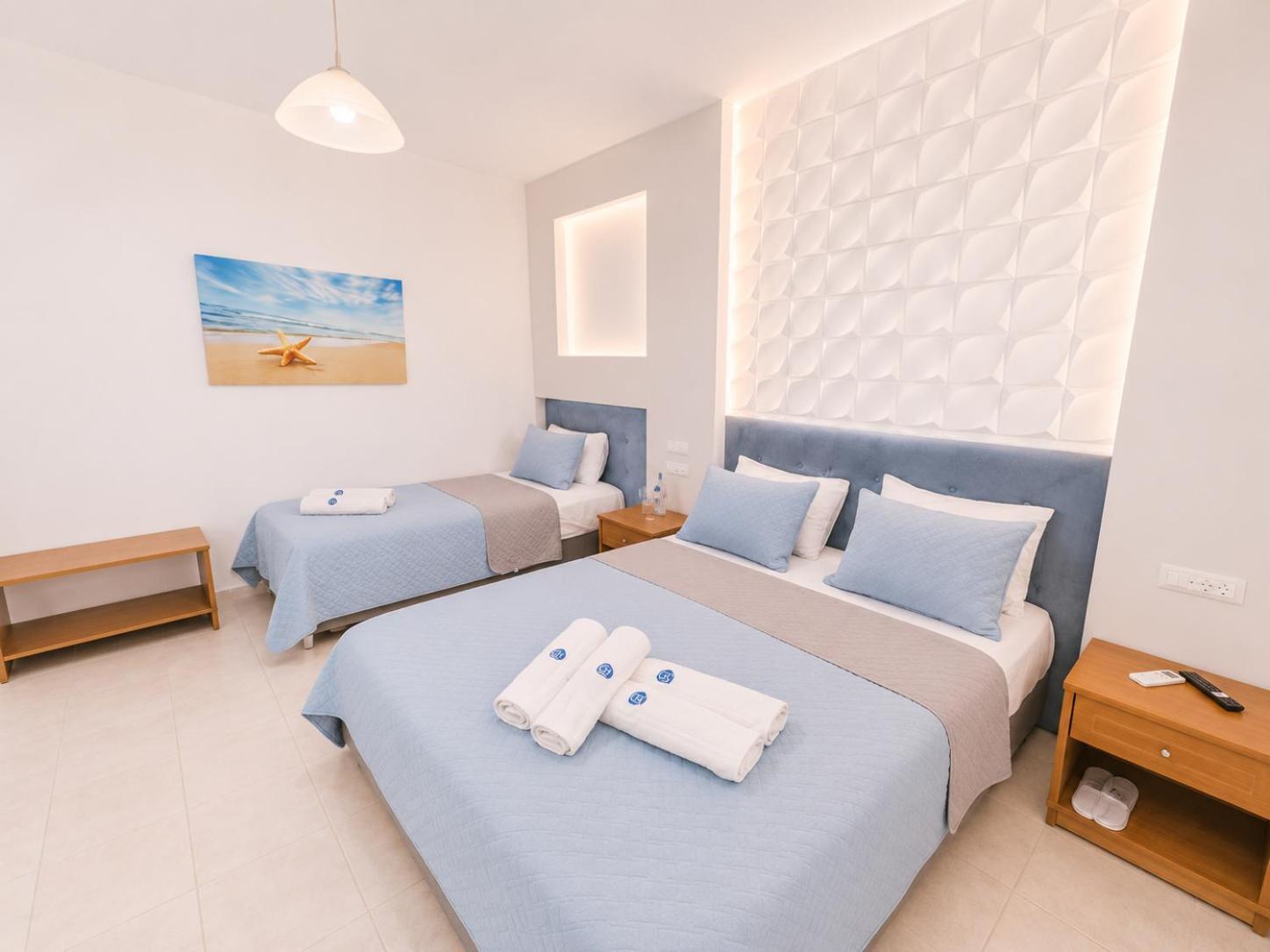 Deluxe Triple Room