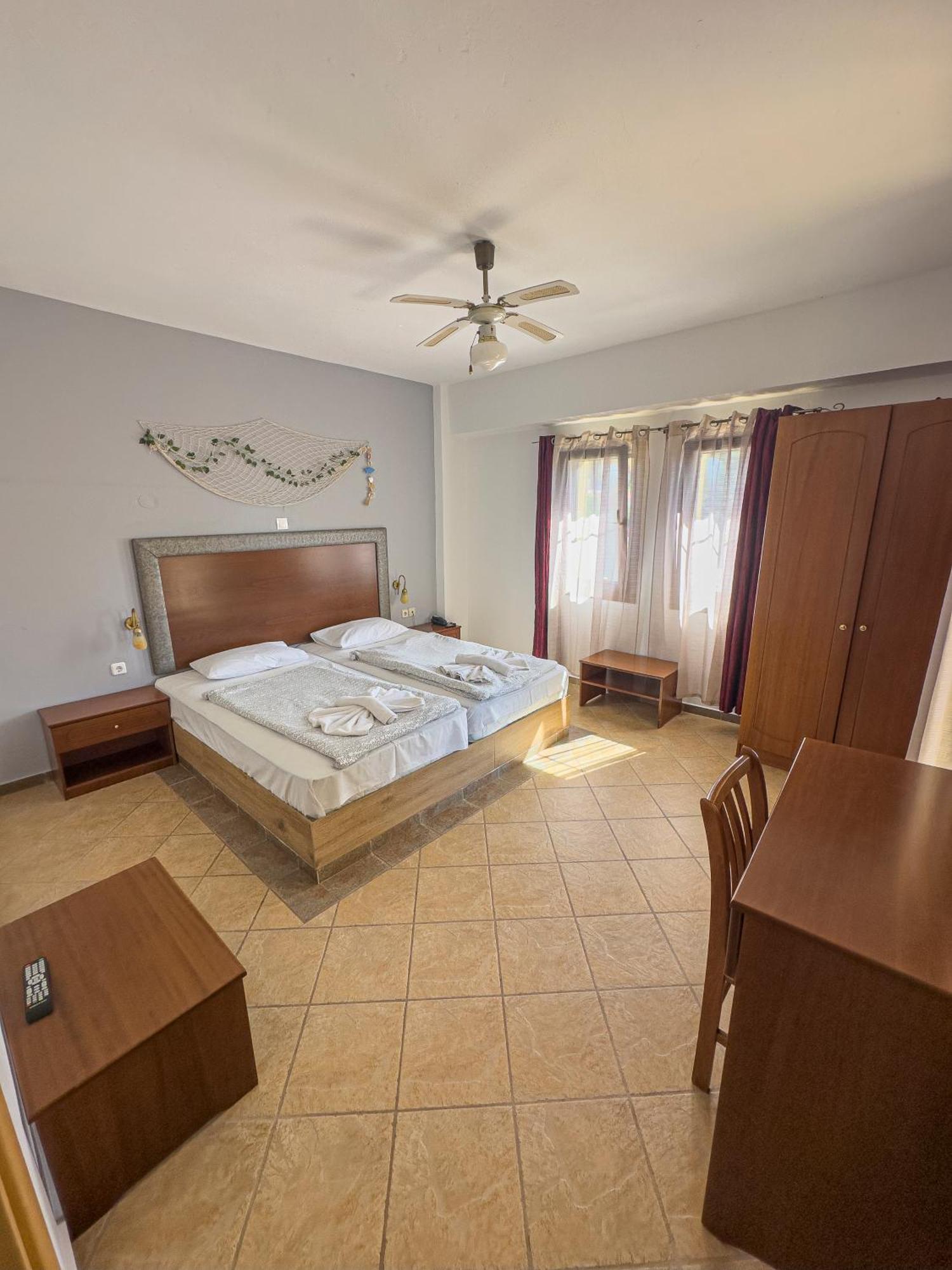 One-Bedroom Apartment 2