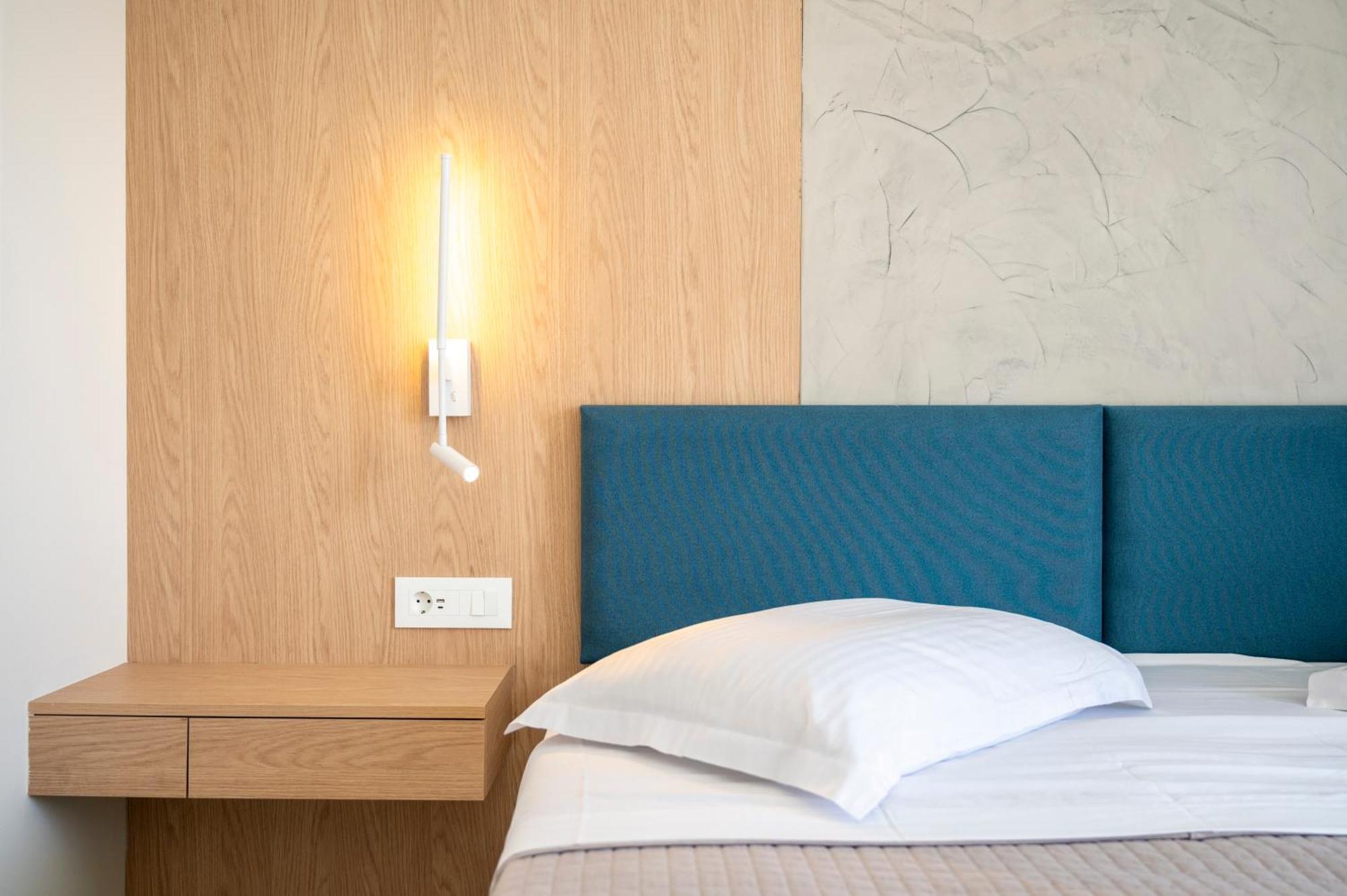 Deluxe Double or Twin Room Balcony