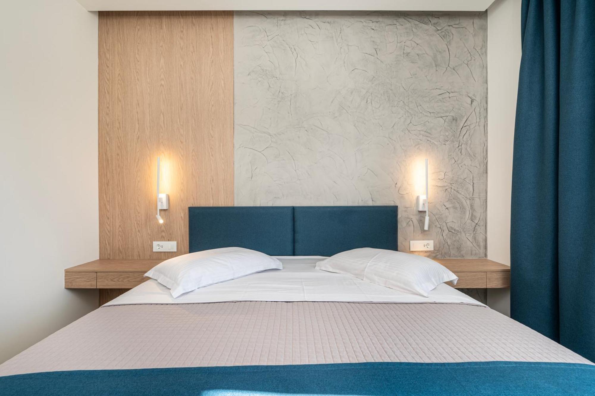 Deluxe Double or Twin Room Balcony