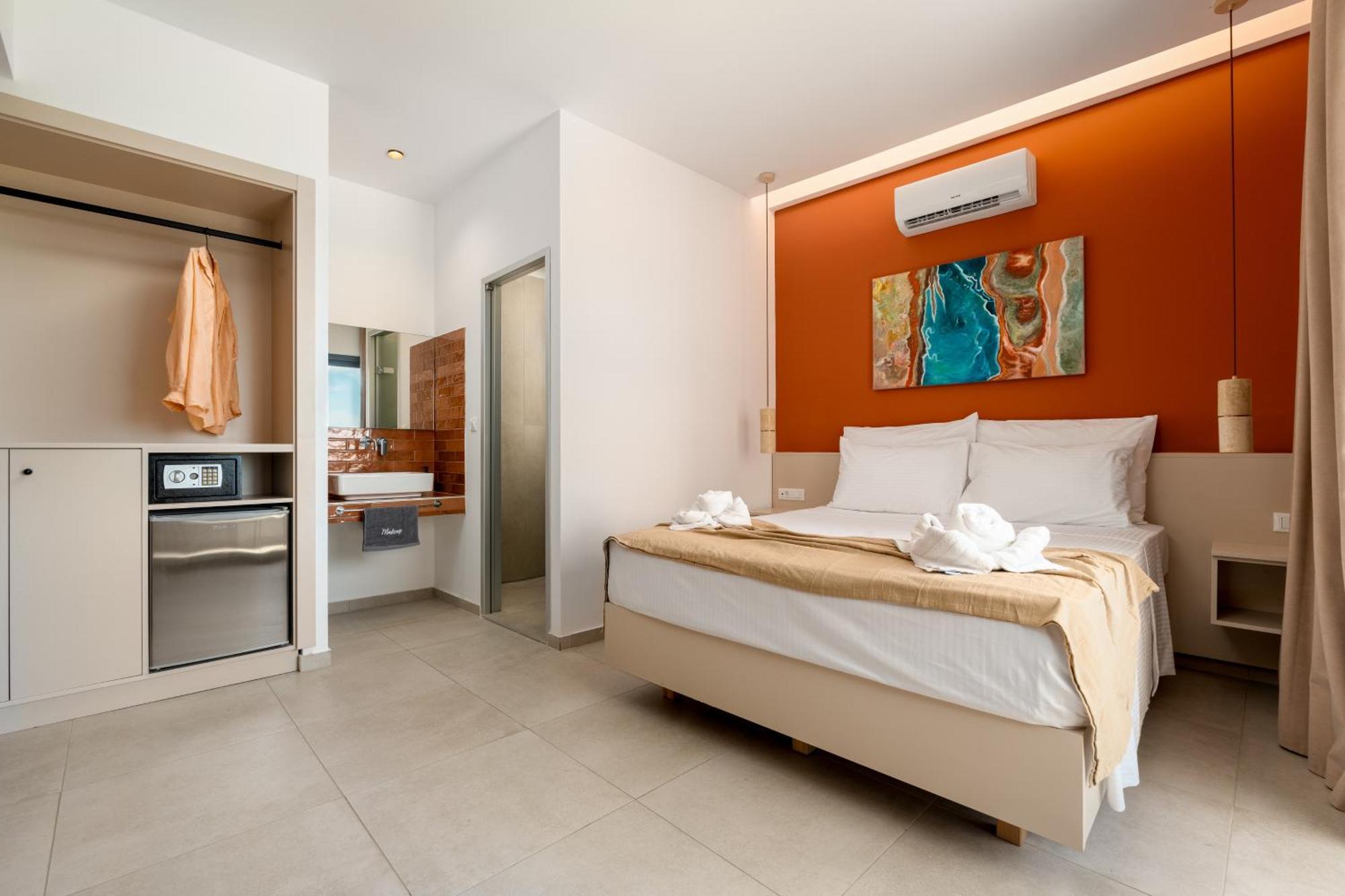 Deluxe Double Room Garden View