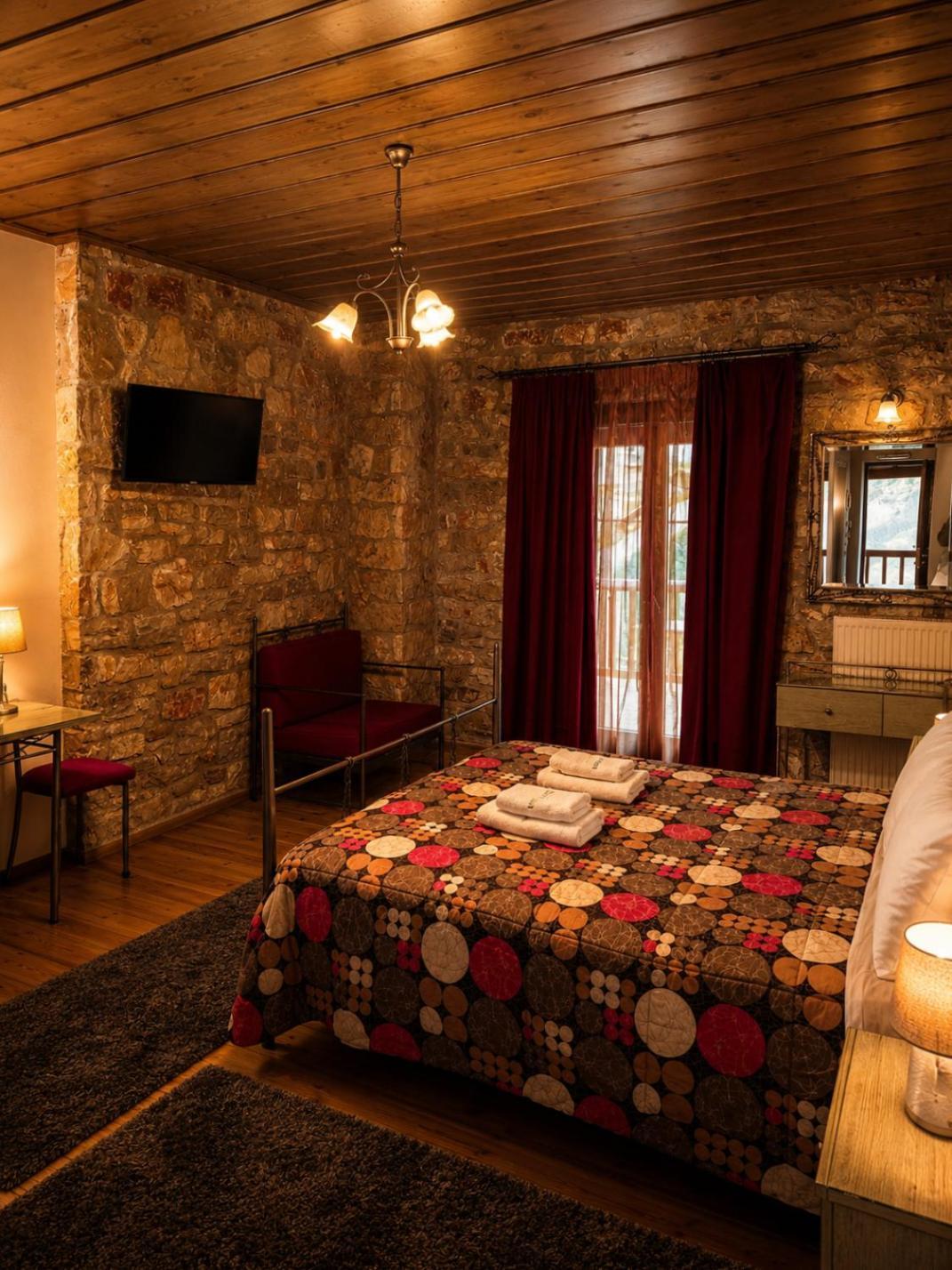 Deluxe Studio