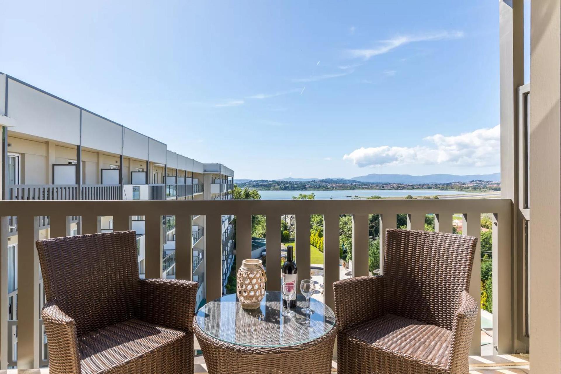 Double Room Lake View