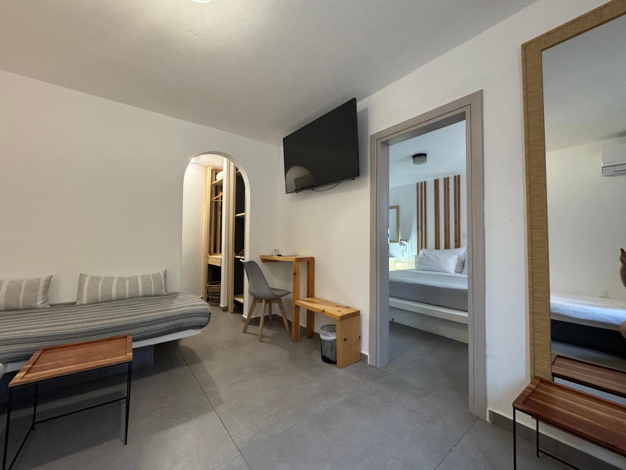 Studio Spa Bath