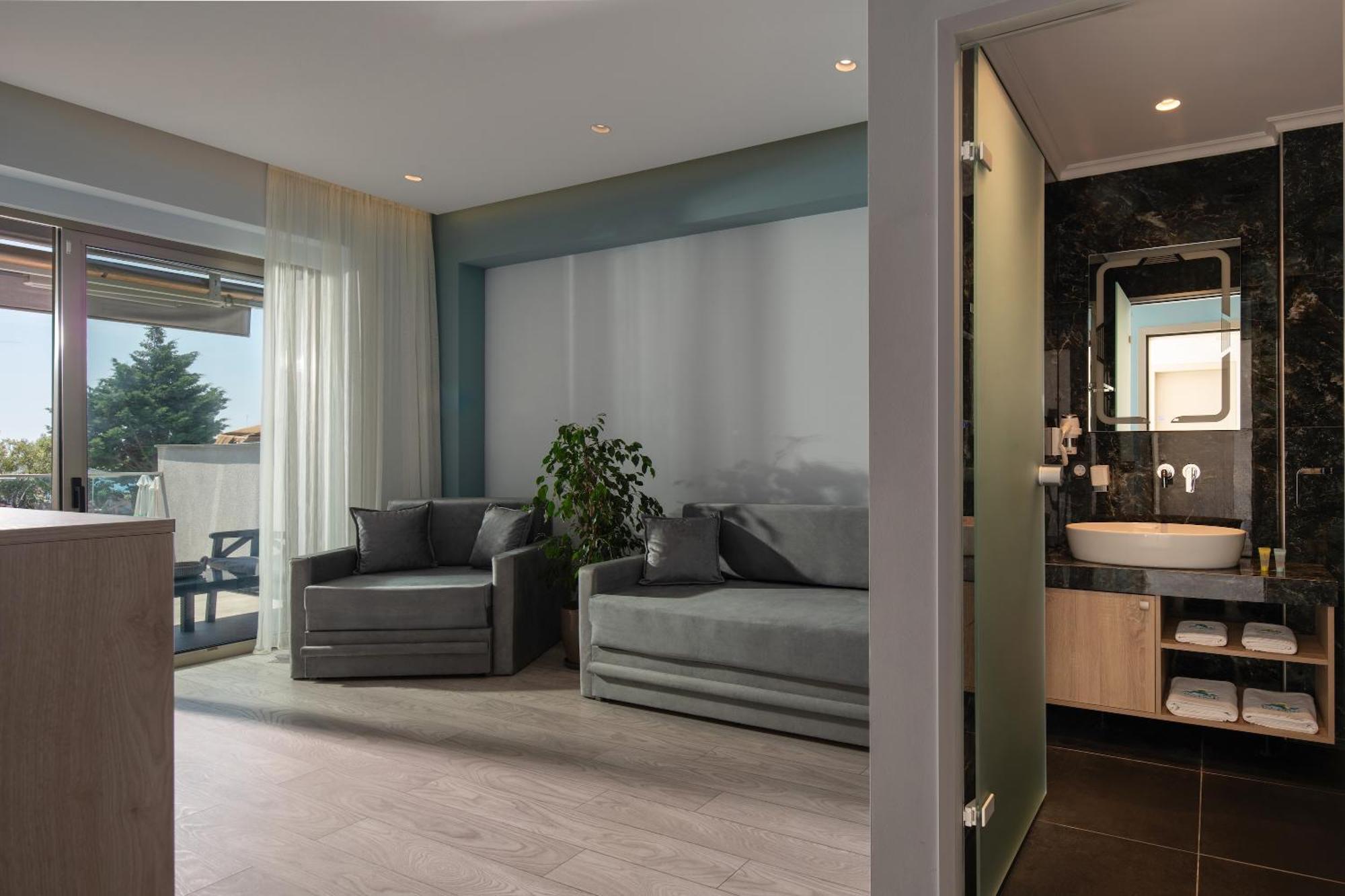 Junior Suite Private Pool